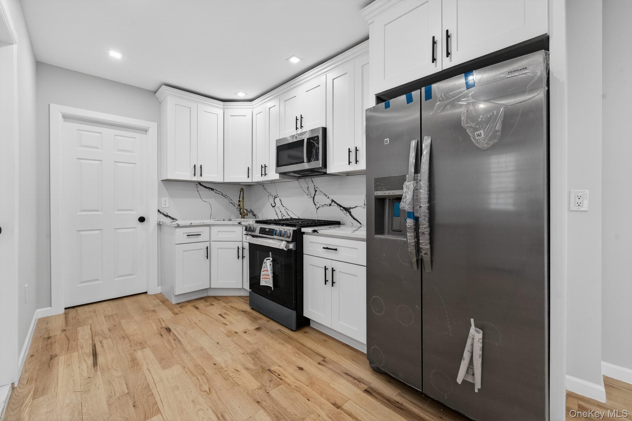 Single Family 91st  Brooklyn, NY 11236, MLS-961277-4