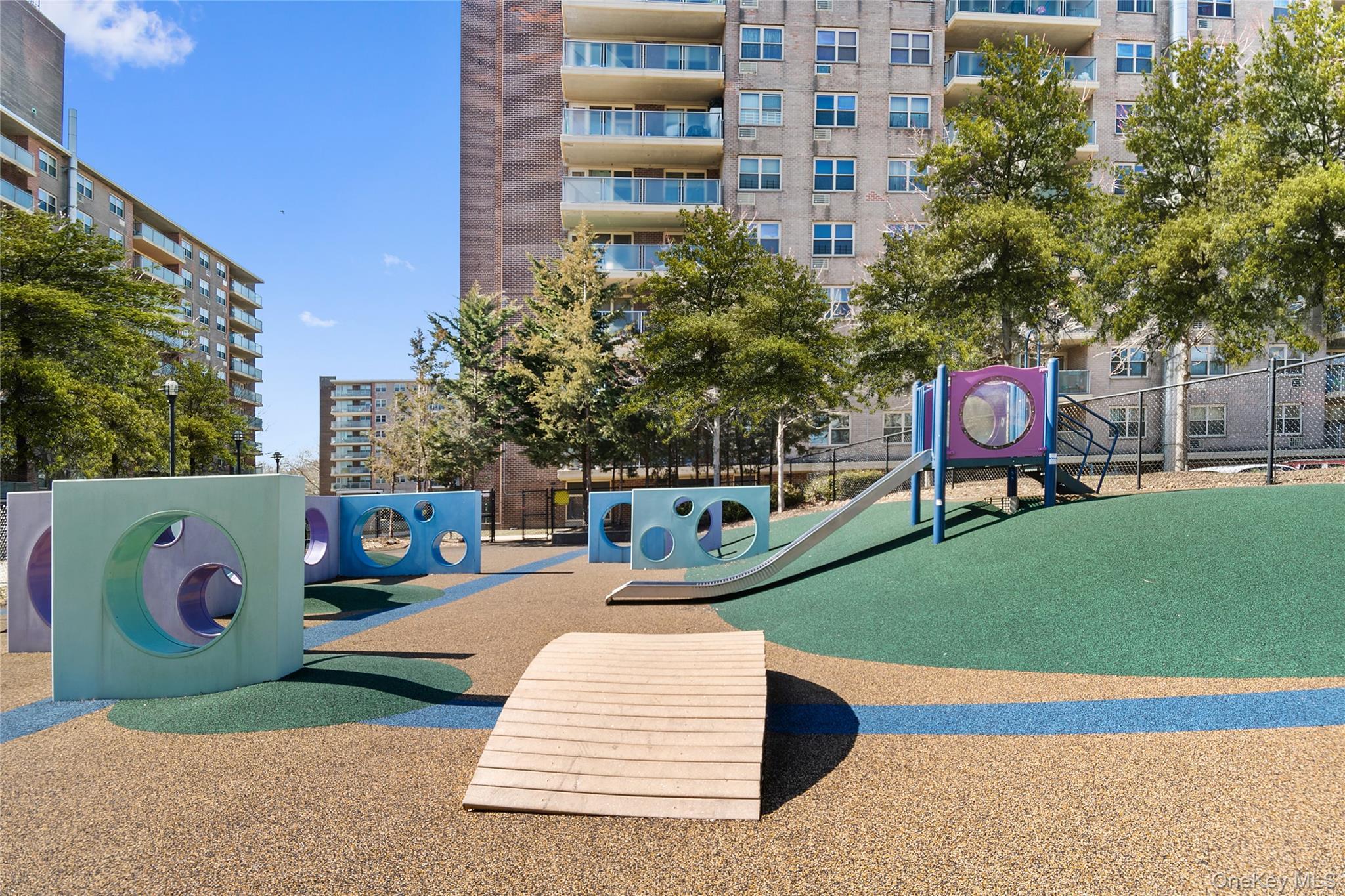 Condo Flatlands Brooklyn, NY 11207, MLS-961289-23