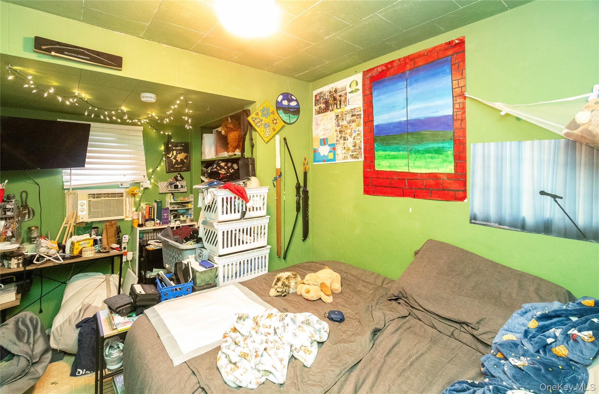 Single Family Hasbrouck  Orange County, NY 12550, MLS-961301-17