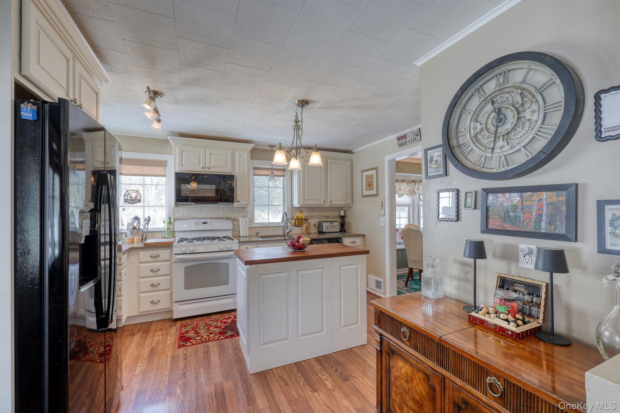 Single Family St Andrews  Orange County, NY 12586, MLS-961302-14