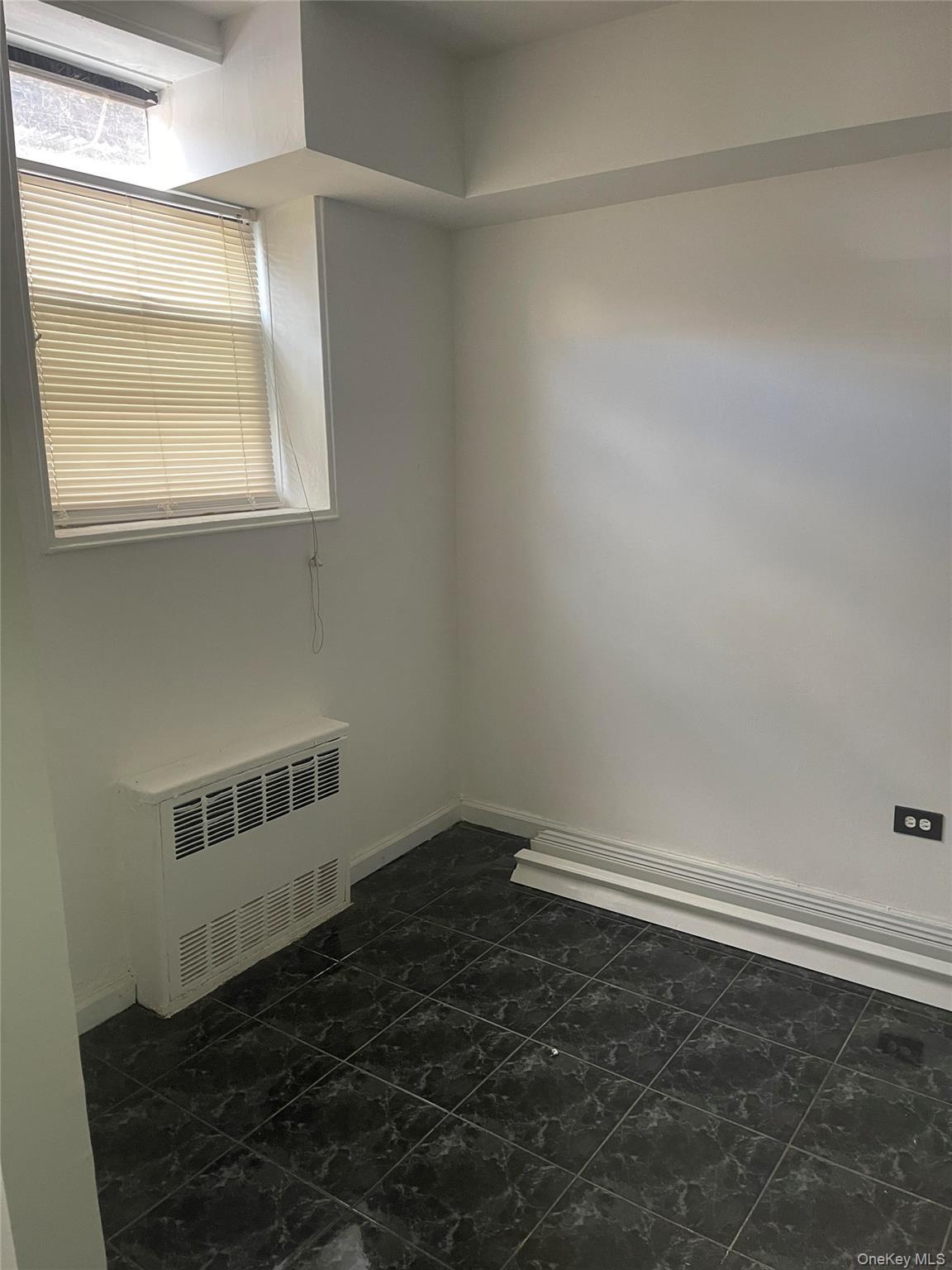 Apartment Melbourne  Queens, NY 11367, MLS-961312-11