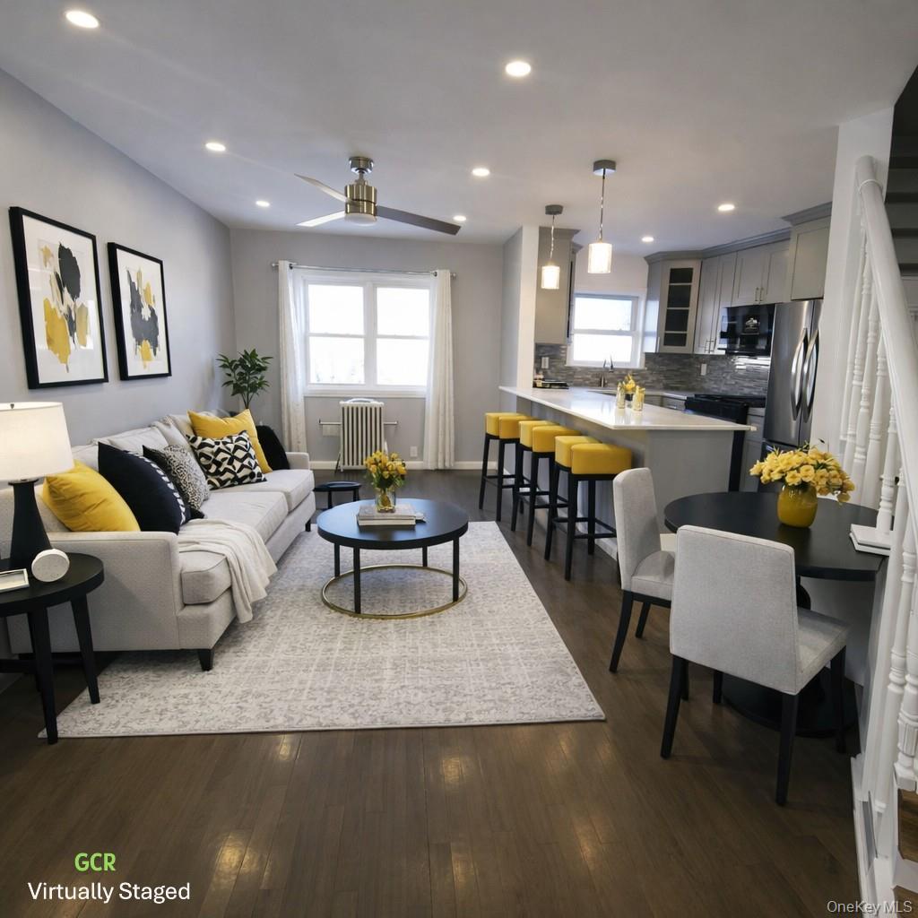 Single Family Murdock Queens, NY 11429, MLS-961328-2