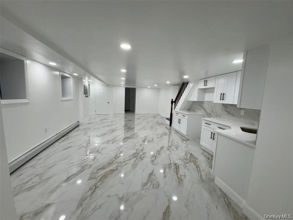 Single Family Avenue K  Brooklyn, NY 11236, MLS-961329-4