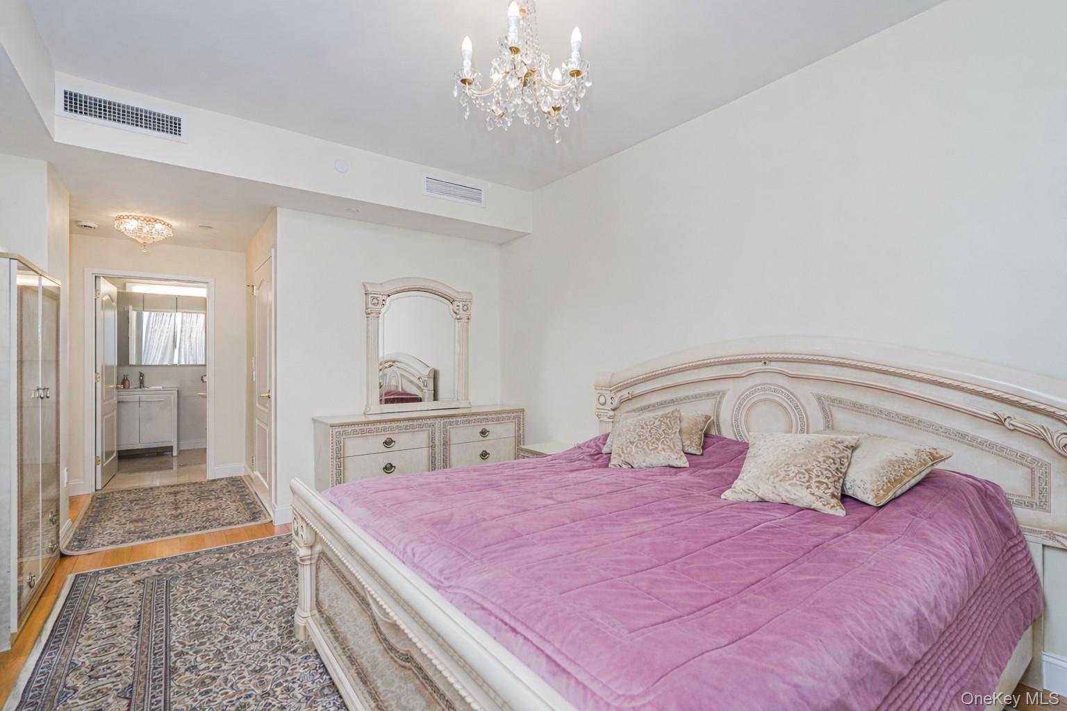 Condo Oceana  Brooklyn, NY 11235, MLS-961349-14