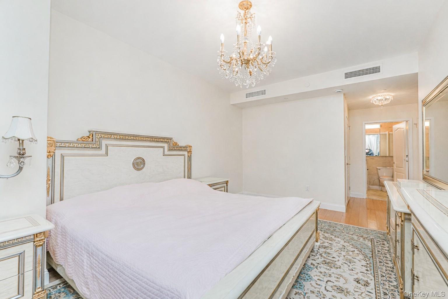 Condo Oceana  Brooklyn, NY 11235, MLS-961349-21