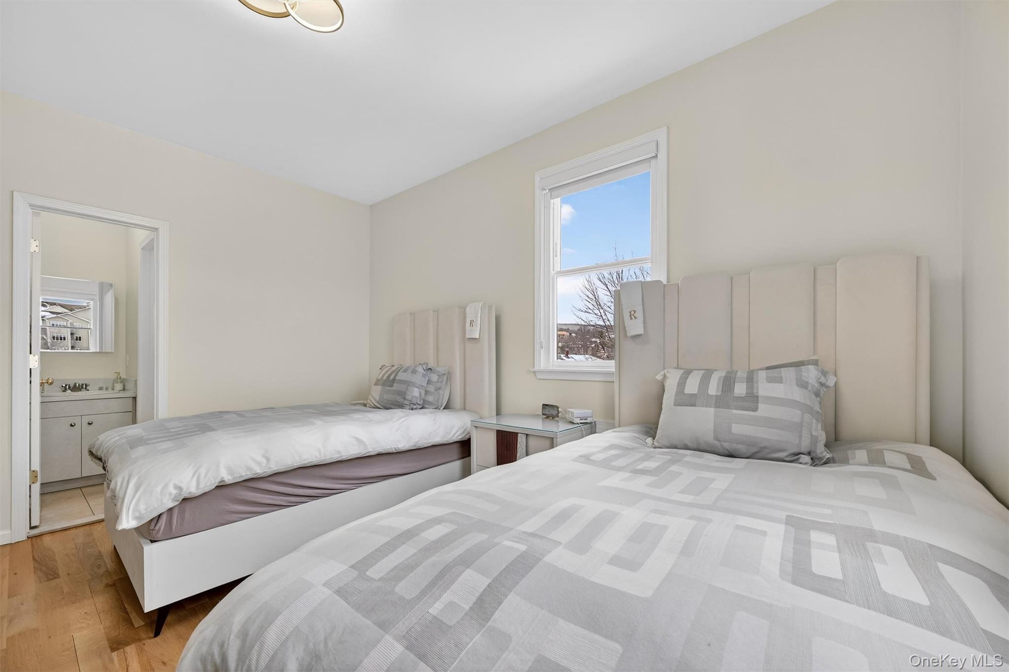 Condo Garfield  Orange County, NY 10950, MLS-961360-15