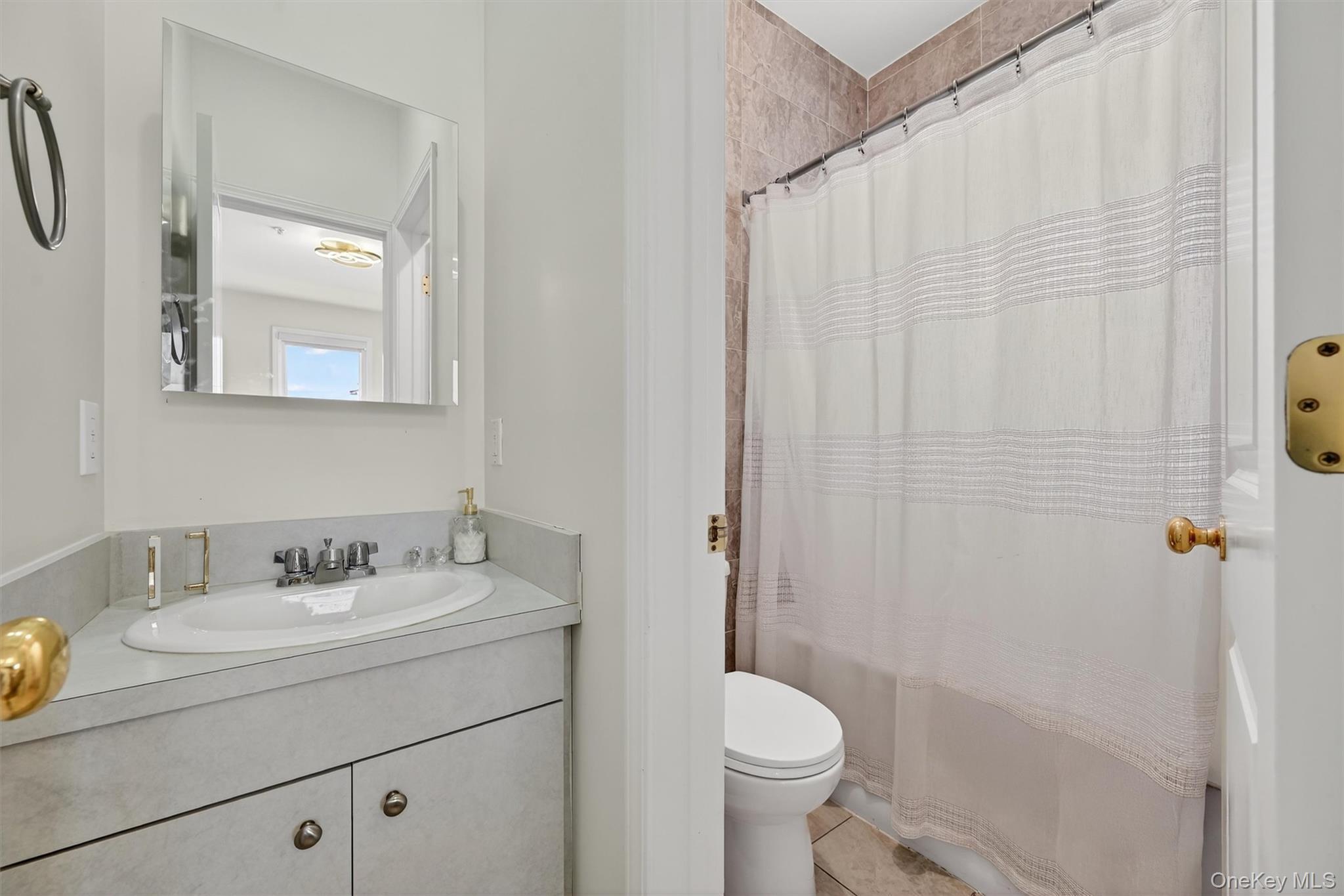 Condo Garfield  Orange County, NY 10950, MLS-961360-17