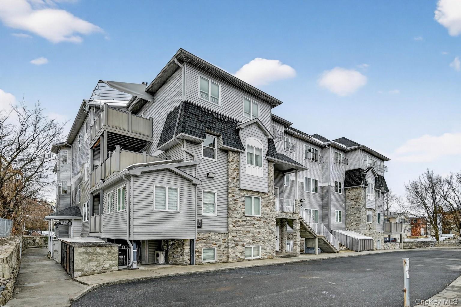 Condo Garfield  Orange County, NY 10950, MLS-961360-26