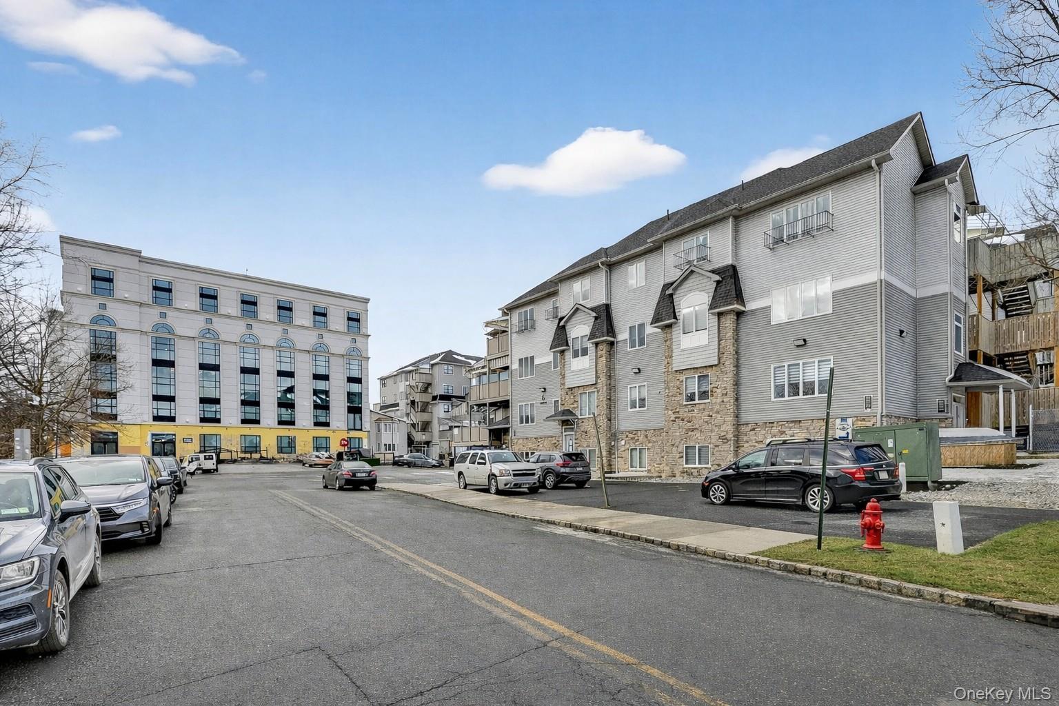 Condo Garfield  Orange County, NY 10950, MLS-961360-27