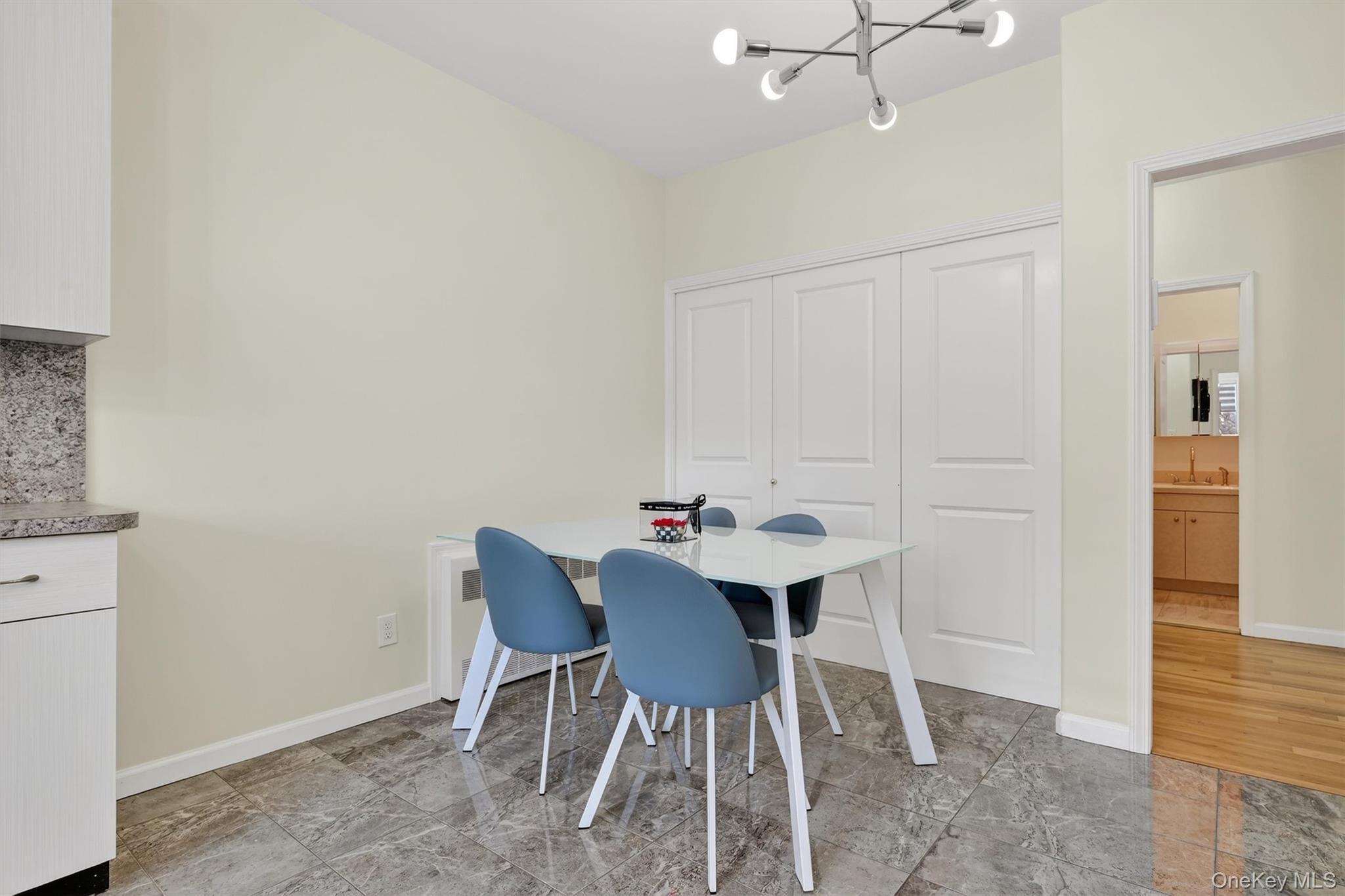 Condo Garfield  Orange County, NY 10950, MLS-961360-8