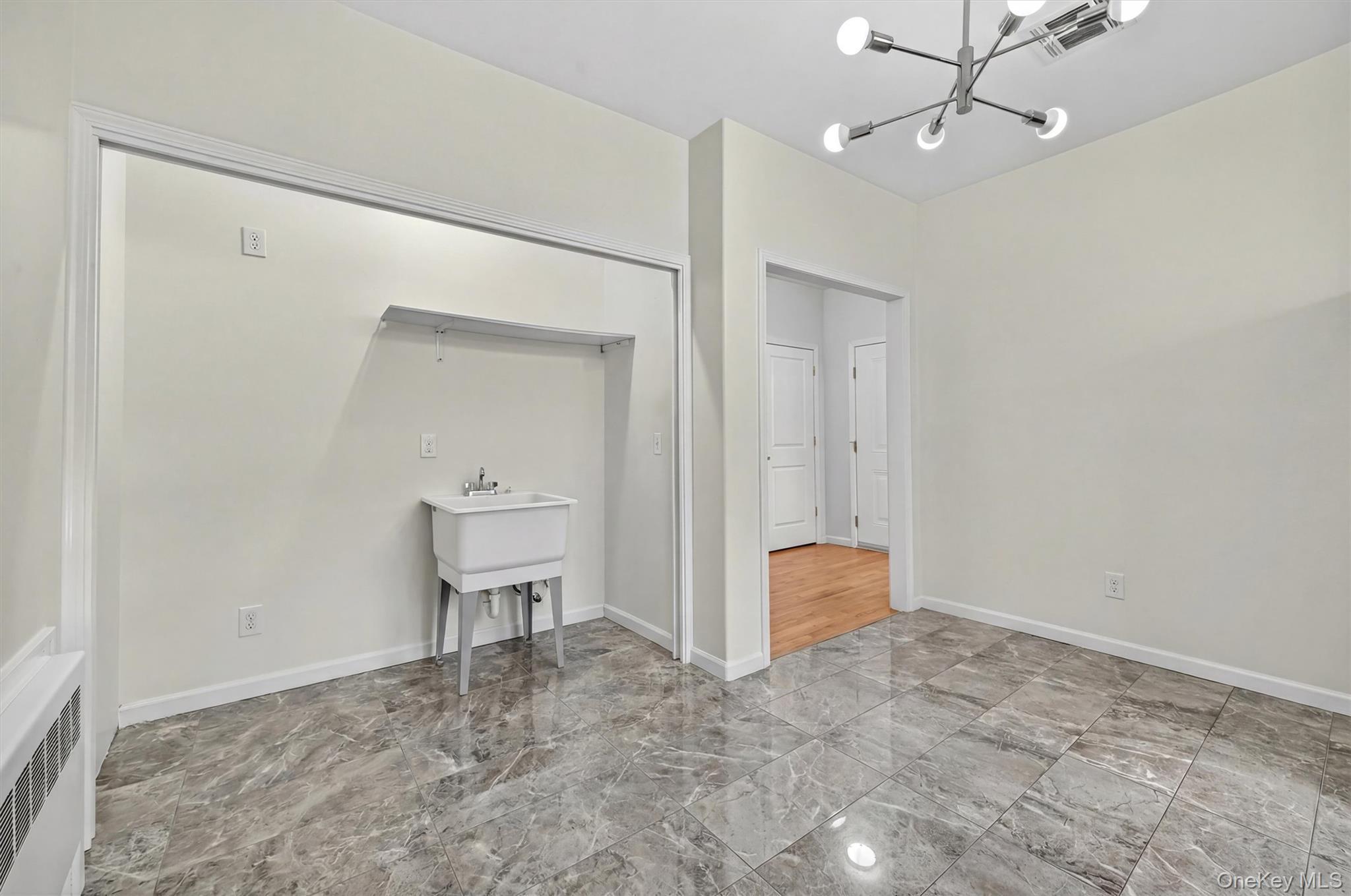 Condo Garfield  Orange County, NY 10950, MLS-961360-9