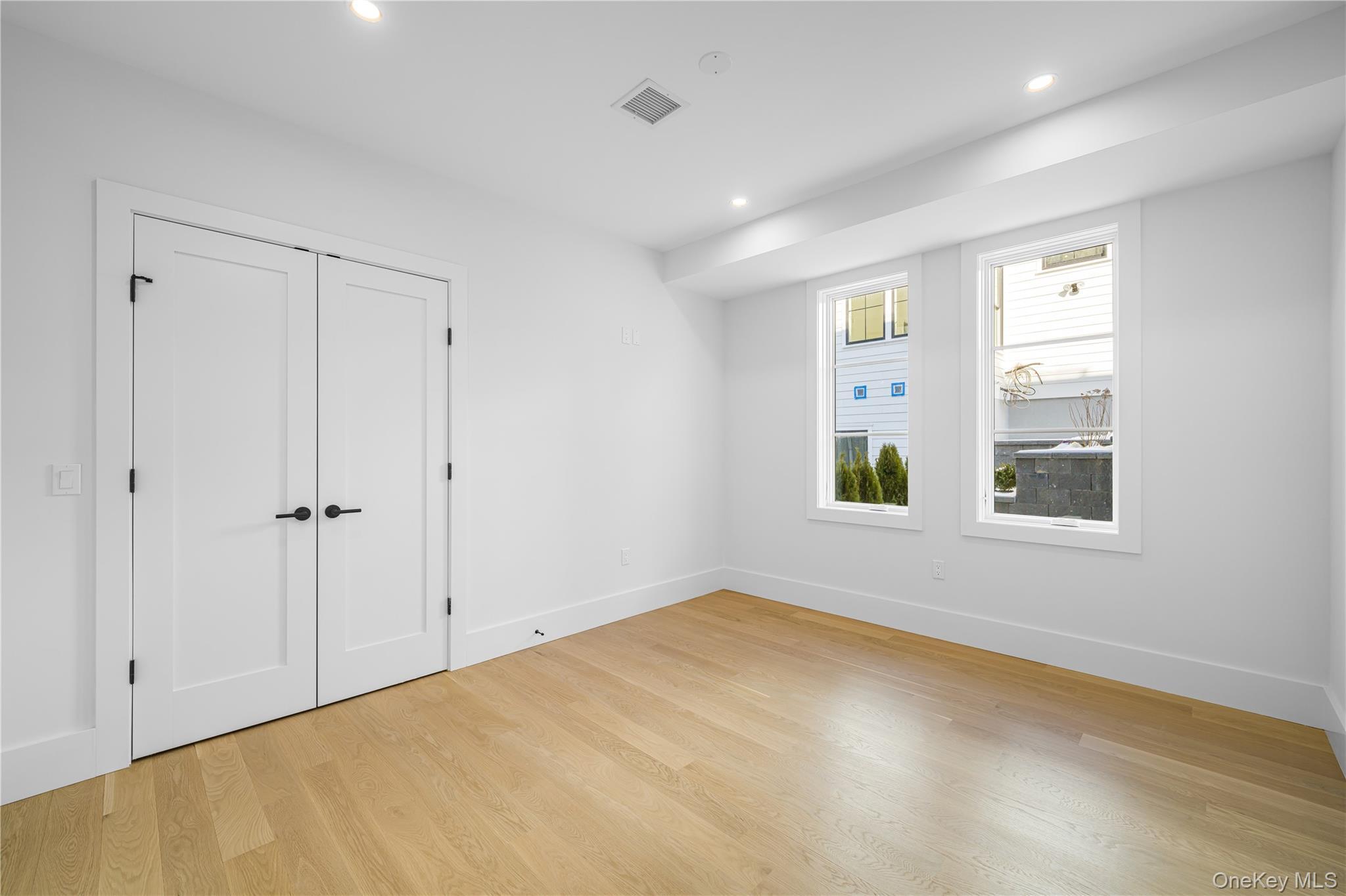 Condo Palisade  Westchester County, NY 10522, MLS-961380-10