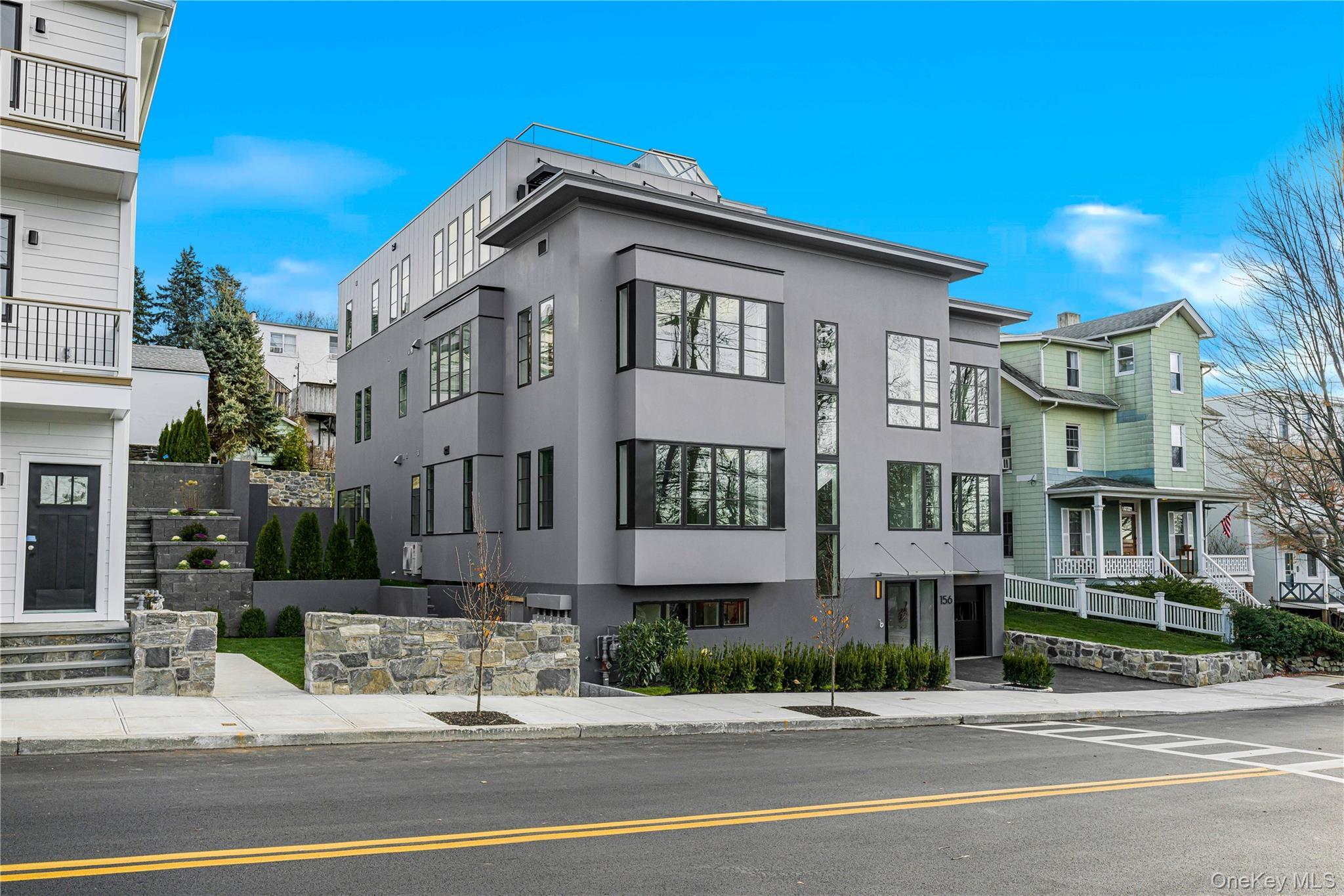 Condo Palisade  Westchester County, NY 10522, MLS-961380-16