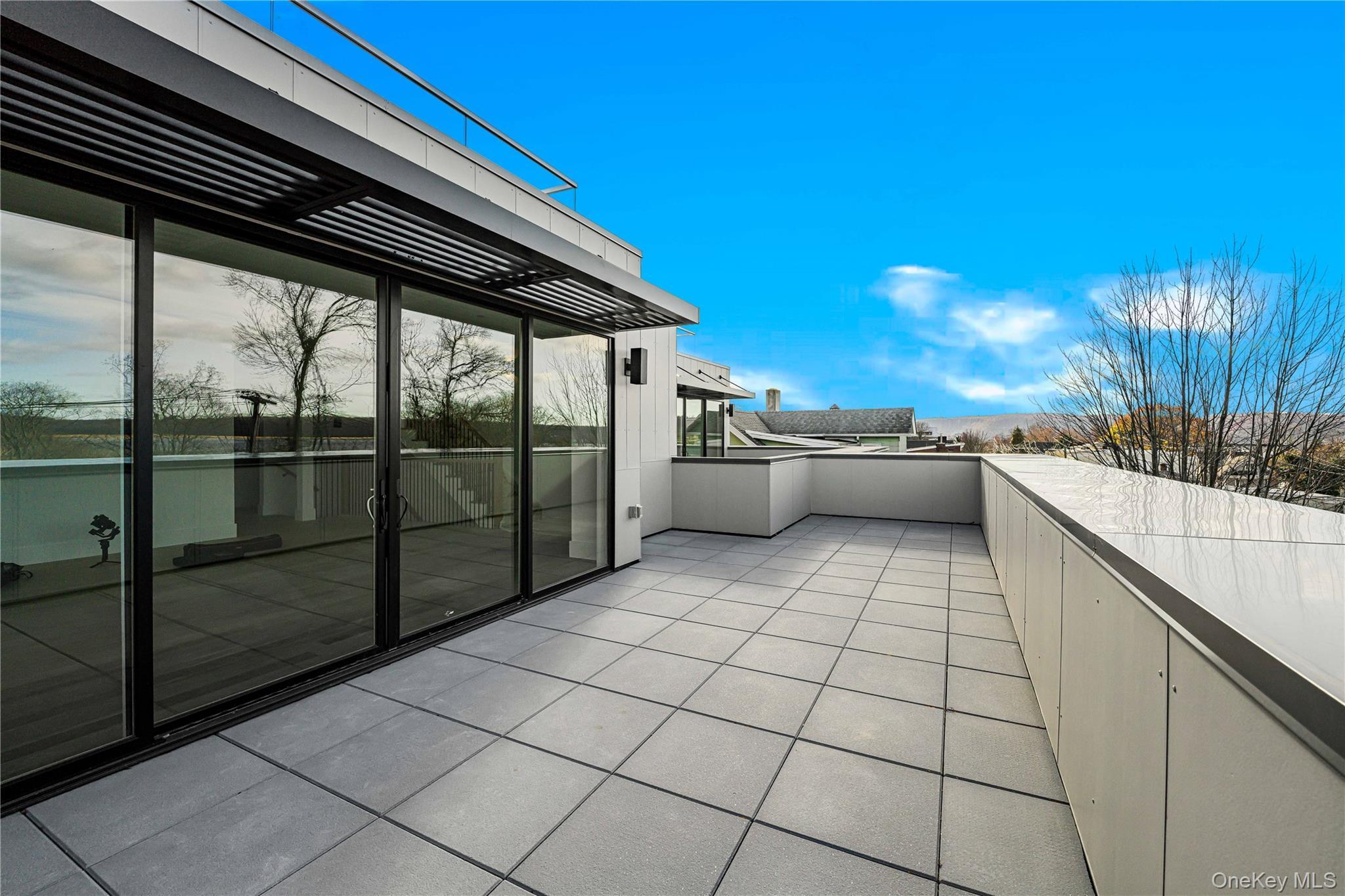 Condo Palisade  Westchester County, NY 10522, MLS-961391-22