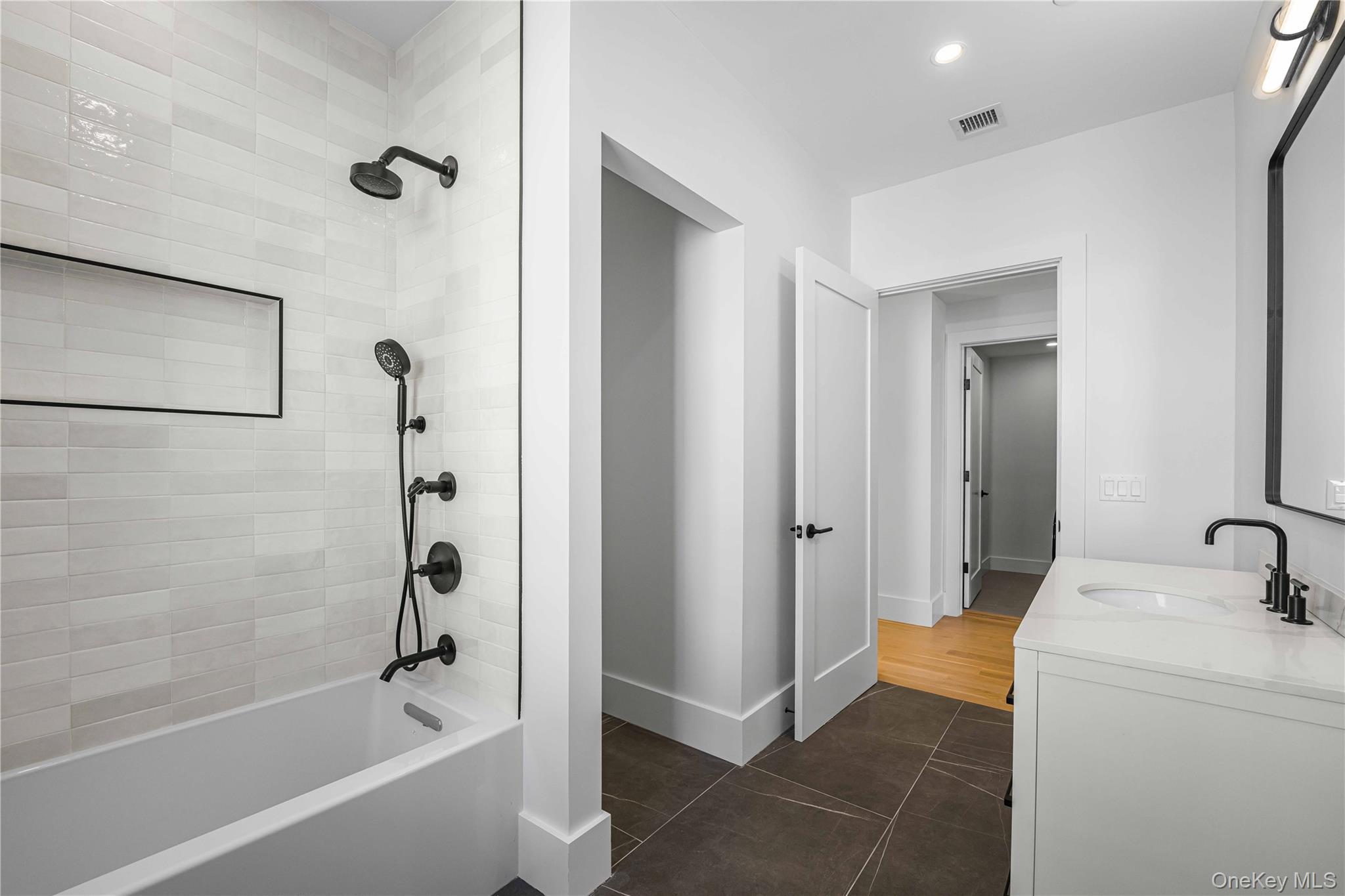 Condo Palisade  Westchester County, NY 10522, MLS-961391-29