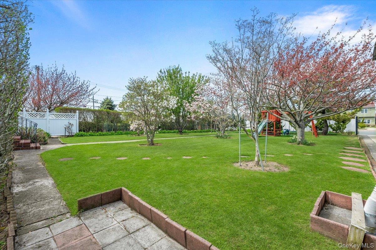 Single Family Lido  Nassau County, NY 11561, MLS-961394-18