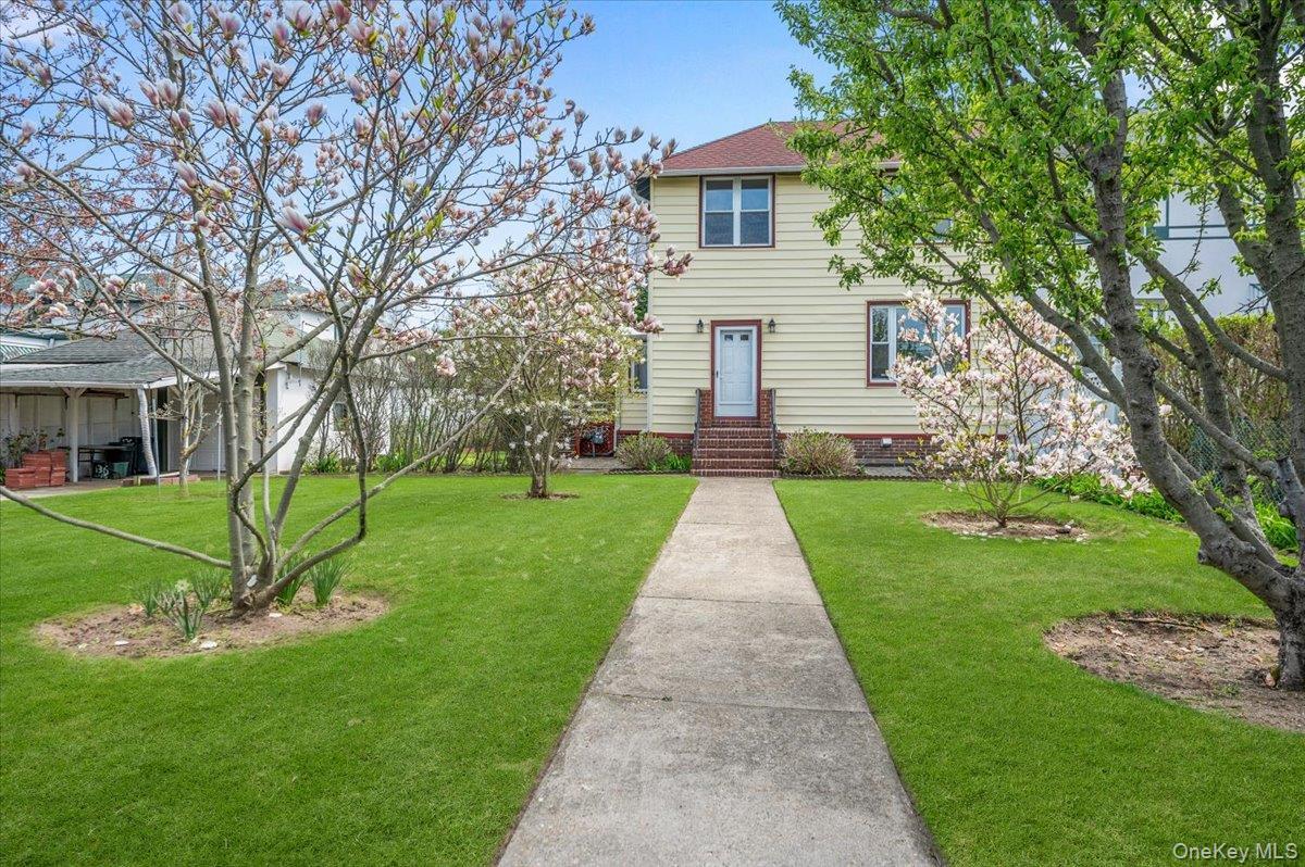 Single Family Lido  Nassau County, NY 11561, MLS-961394-21