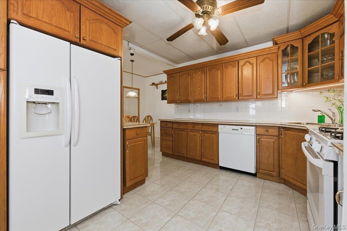 Single Family Lido  Nassau County, NY 11561, MLS-961394-5