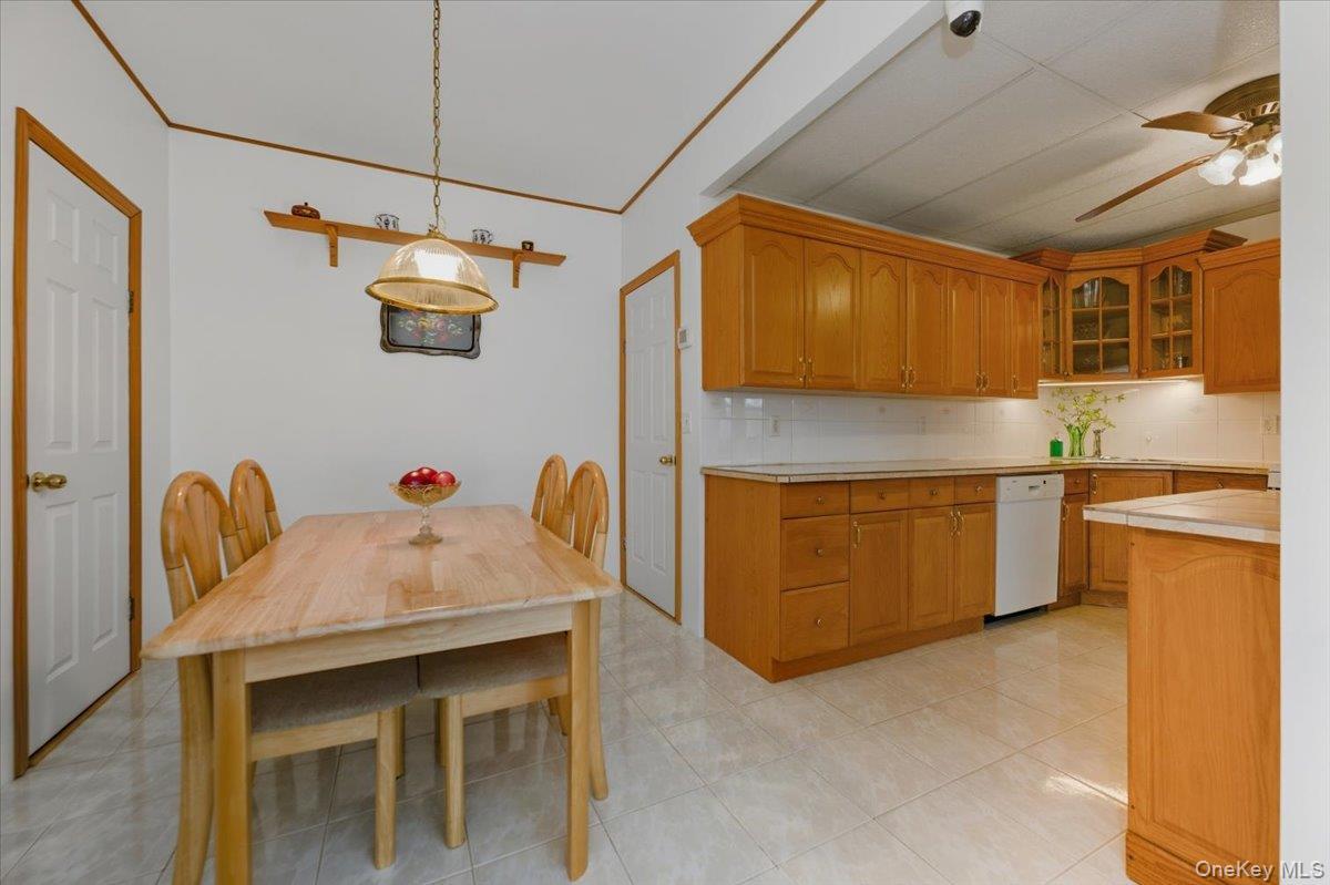 Single Family Lido  Nassau County, NY 11561, MLS-961394-6