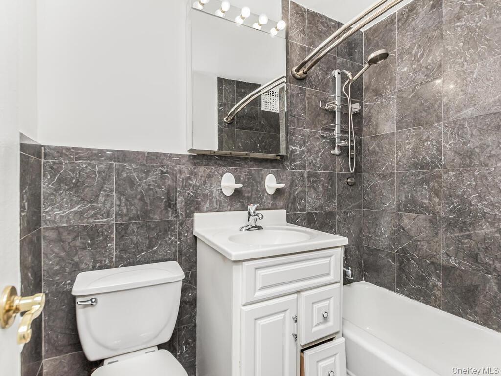 Coop Fieldston  Bronx, NY 10463, MLS-961401-11