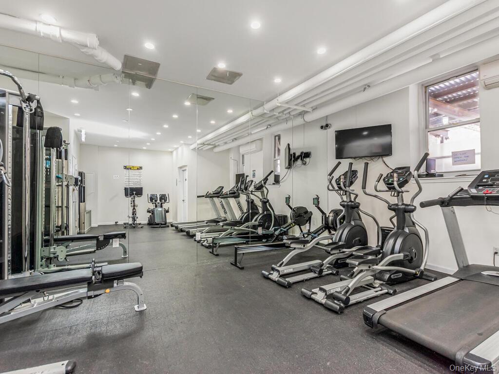 Coop Fieldston  Bronx, NY 10463, MLS-961401-16