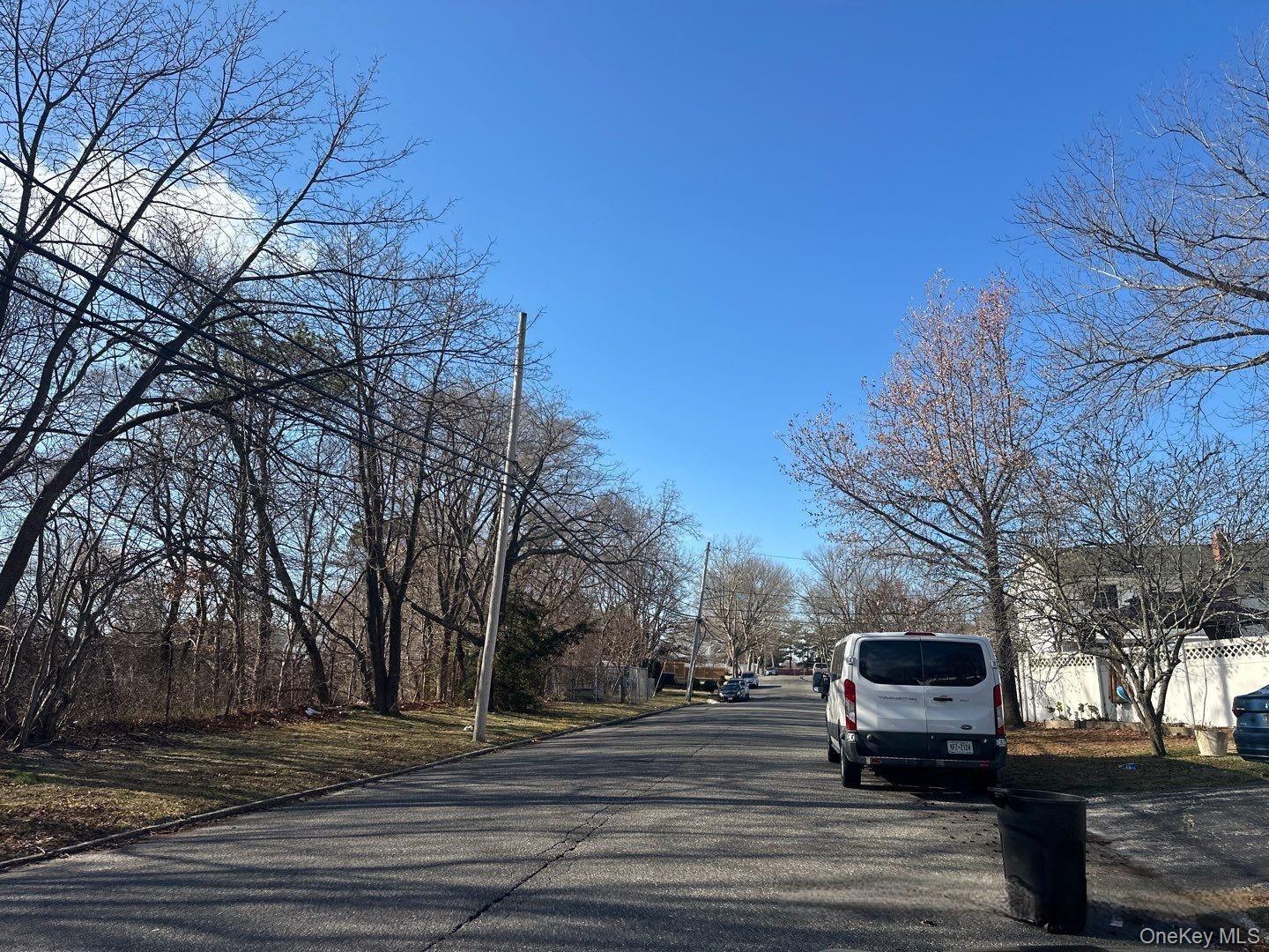 Single Family Newberry Street  Suffolk County, NY 11717, MLS-961423-4