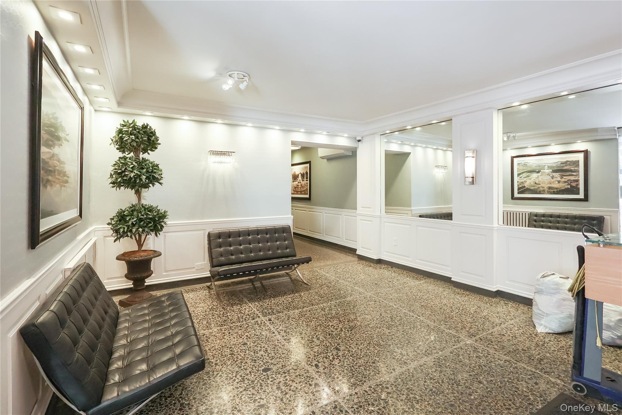 Commercial Lease 71st  Queens, NY 11375, MLS-961469-2
