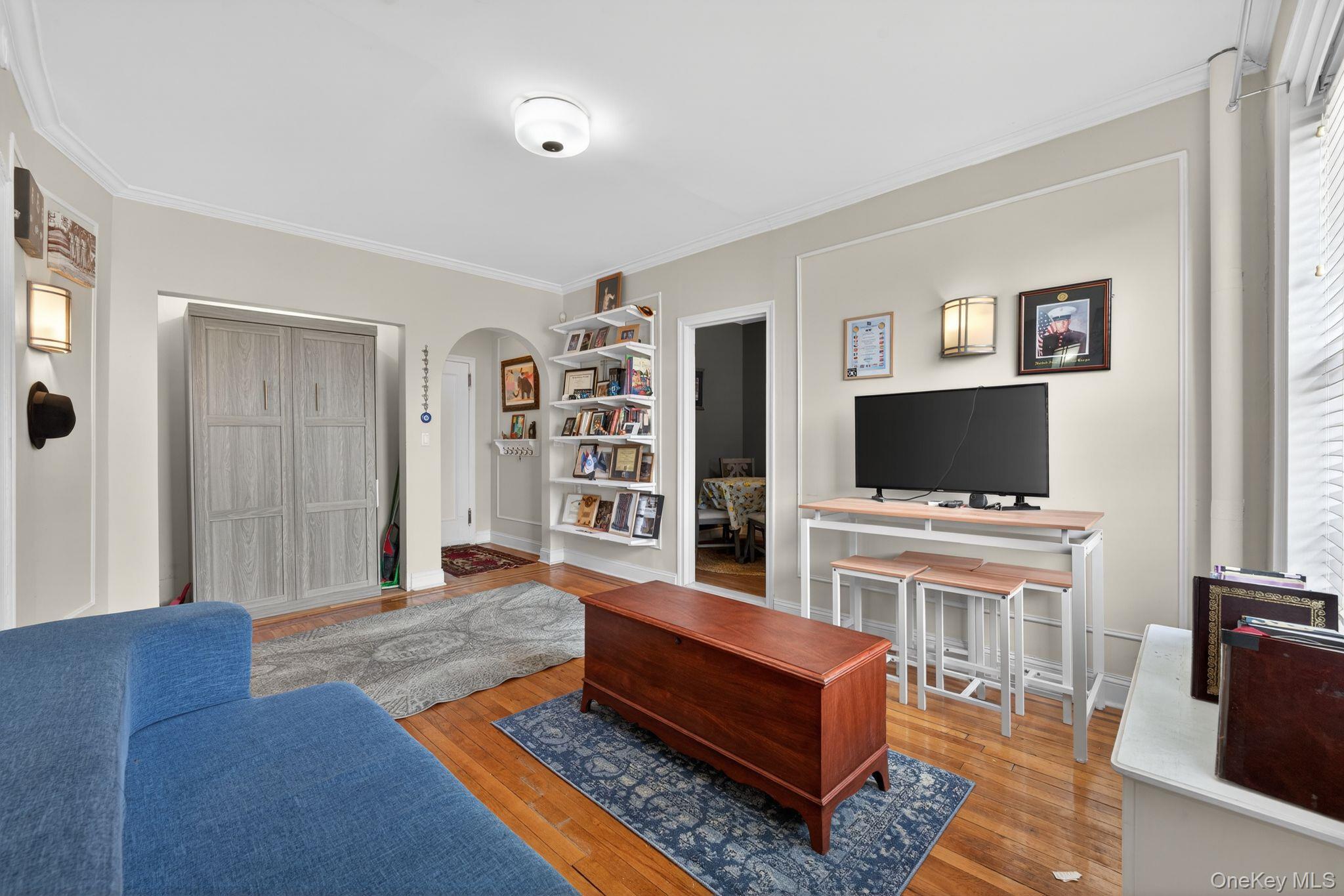 Coop Bennett  Manhattan, NY 10040, MLS-961472-2