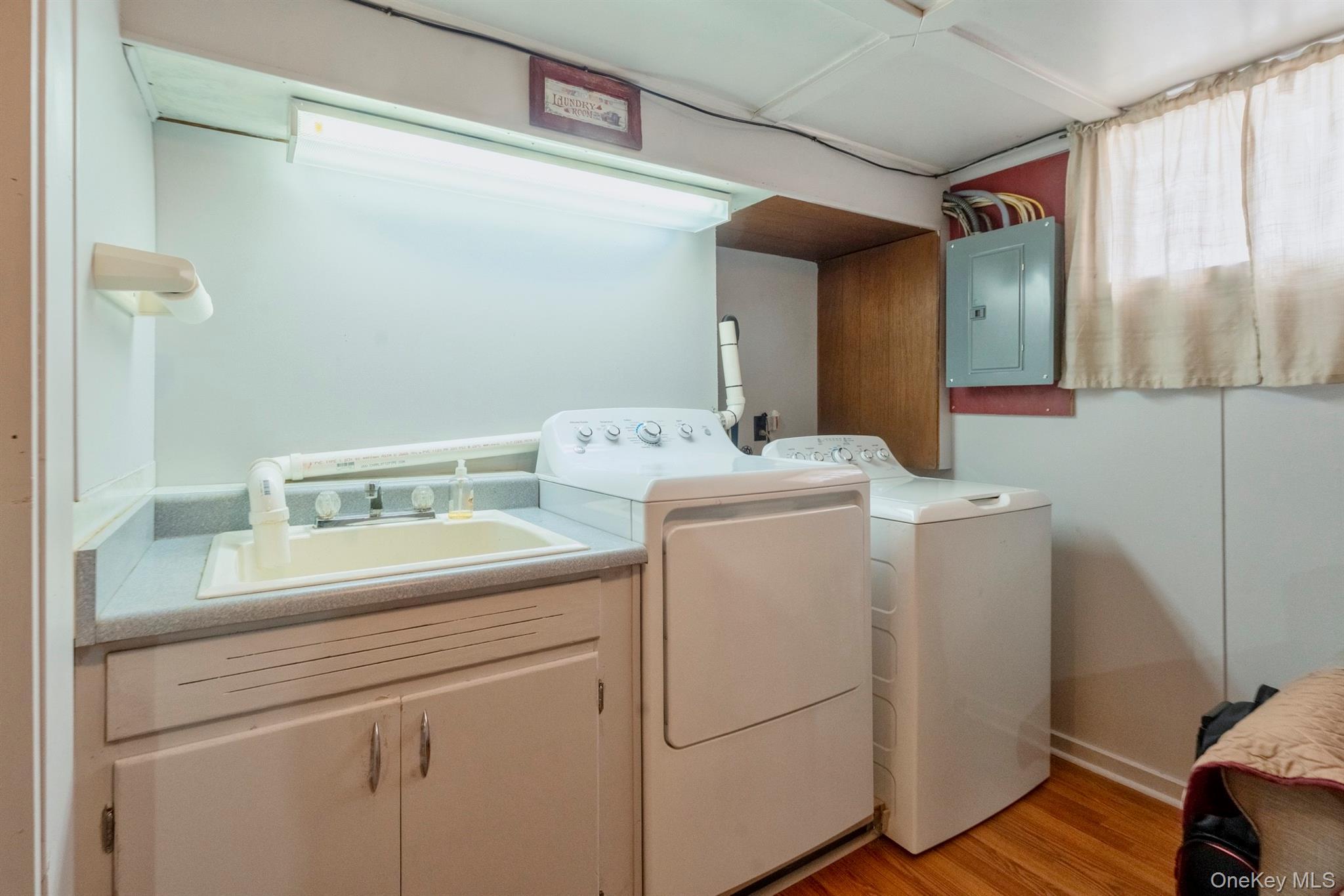 Single Family Clifton  Ulster County, NY 12401, MLS-961480-30