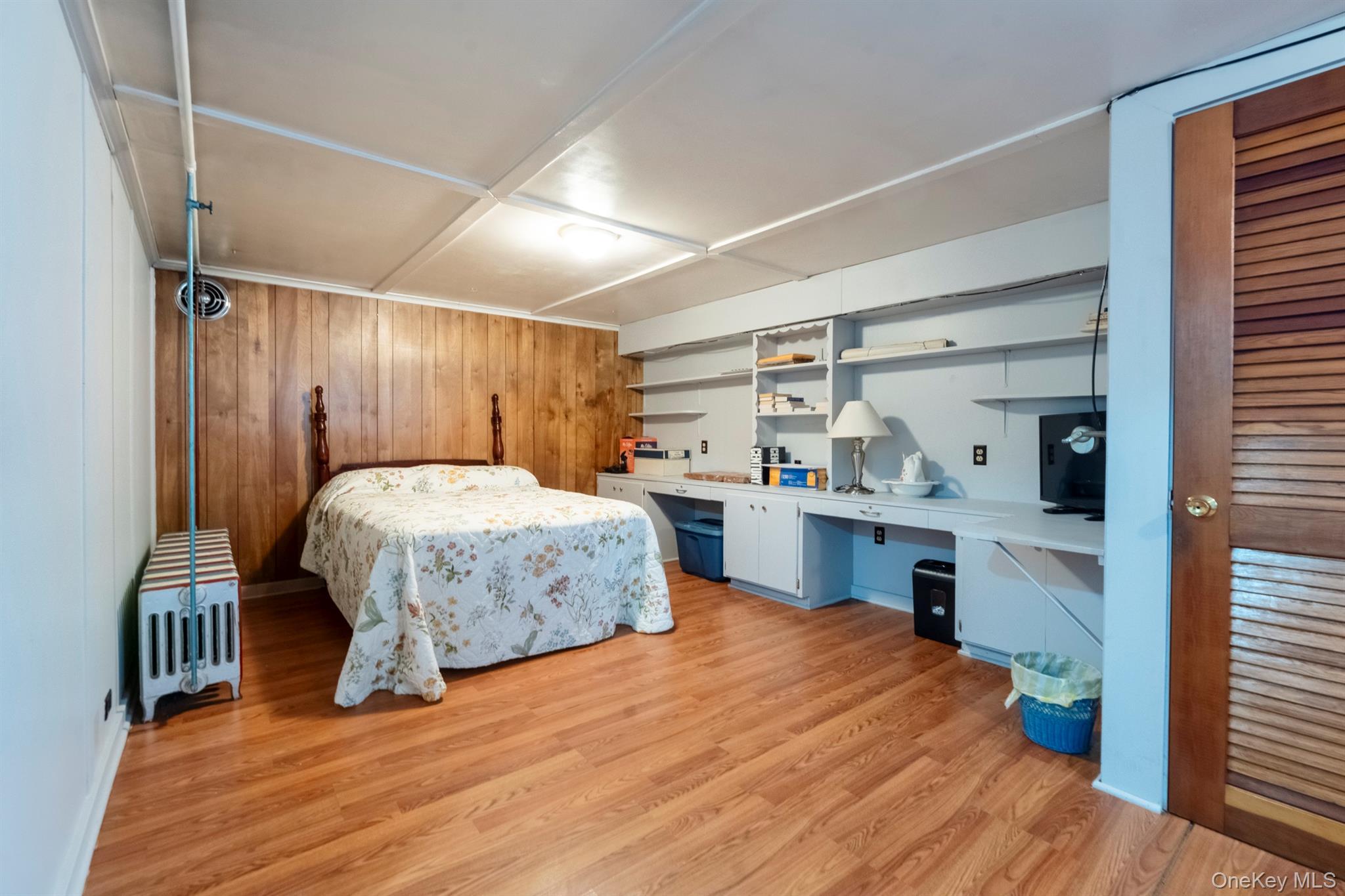 Single Family Clifton  Ulster County, NY 12401, MLS-961480-32