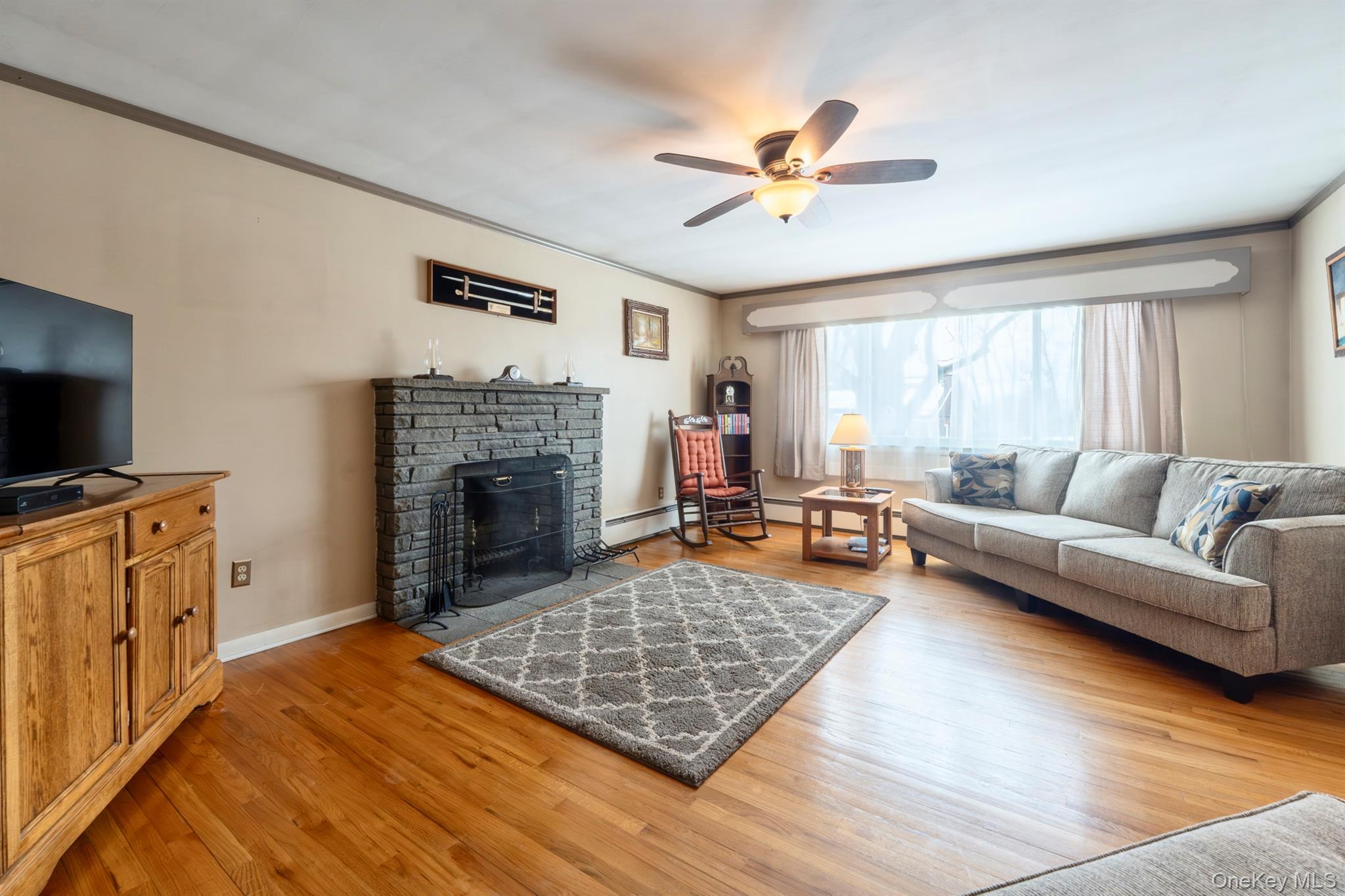 Single Family Clifton  Ulster County, NY 12401, MLS-961480-6