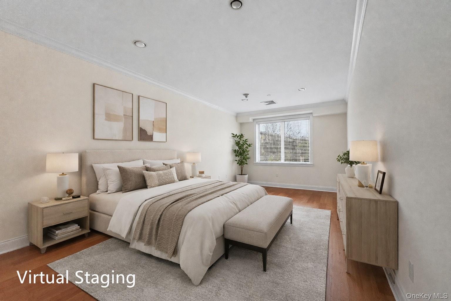 Condo Great Neck  Nassau County, NY 11021, MLS-961522-8