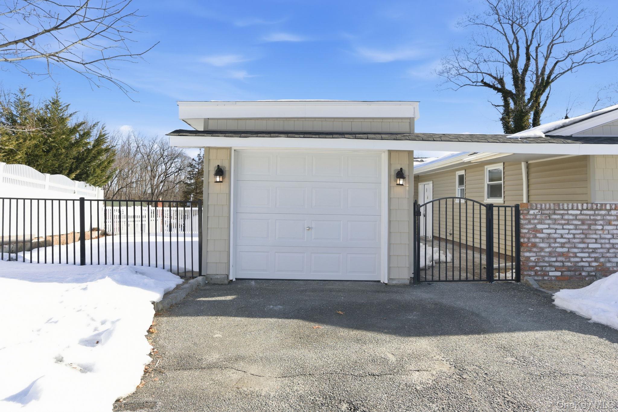 Single Family Bowman  Suffolk County, NY 11754, MLS-961548-5