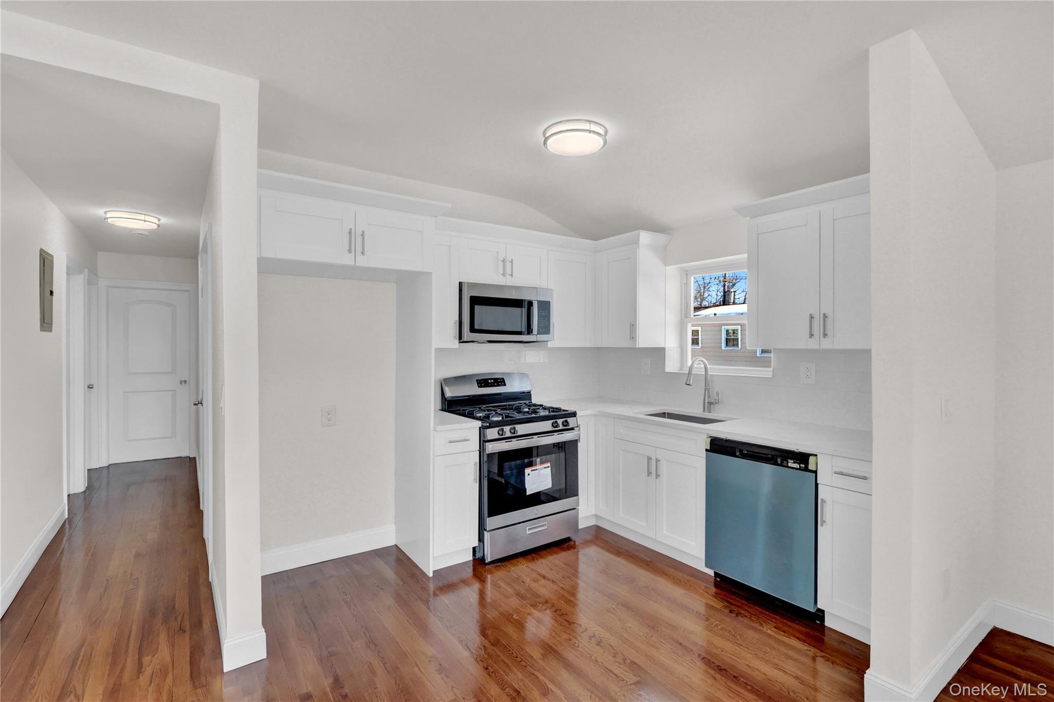 Single Family Caney  Queens, NY 11422, MLS-961563-17