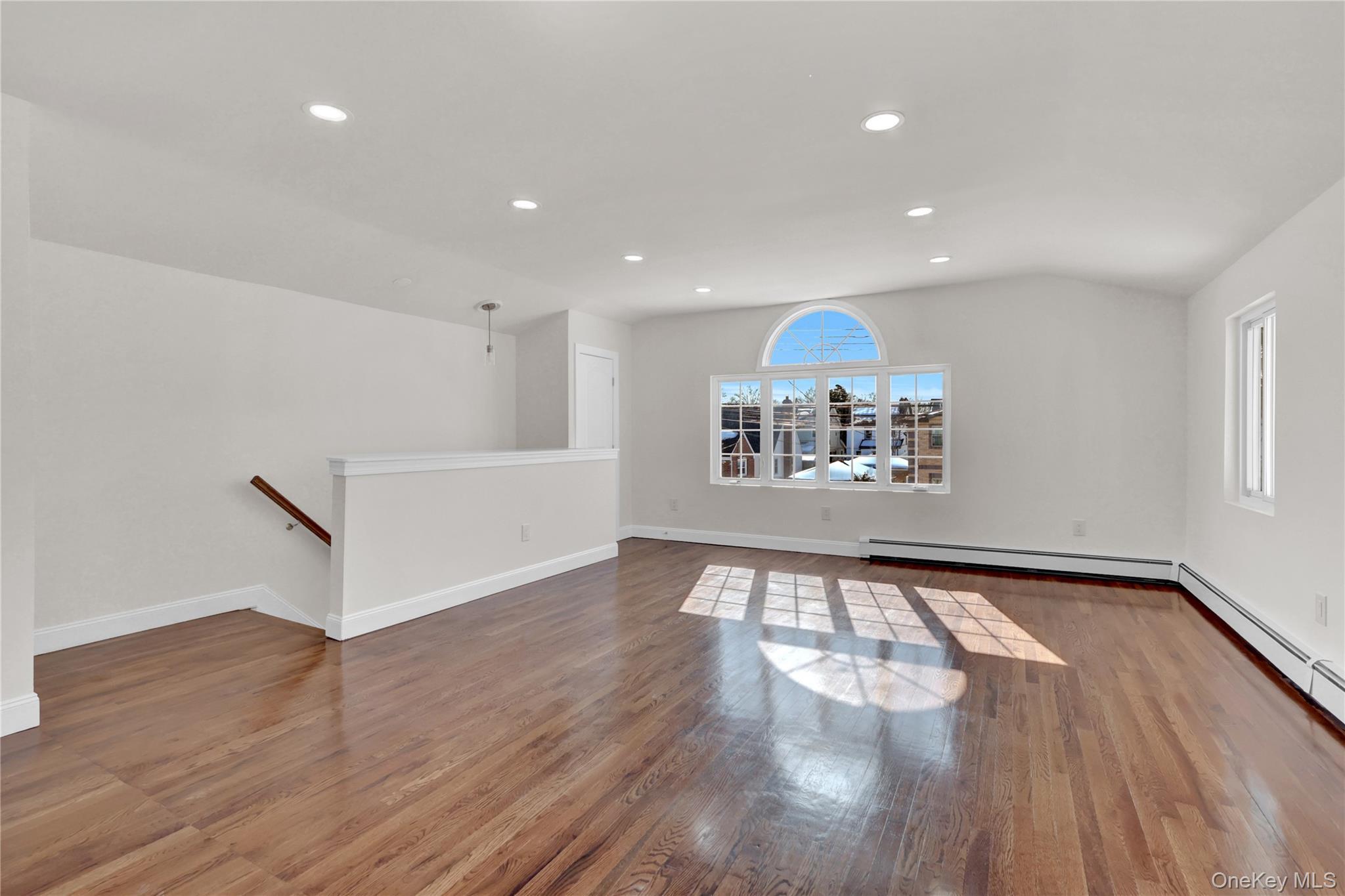 Single Family Caney  Queens, NY 11422, MLS-961563-19