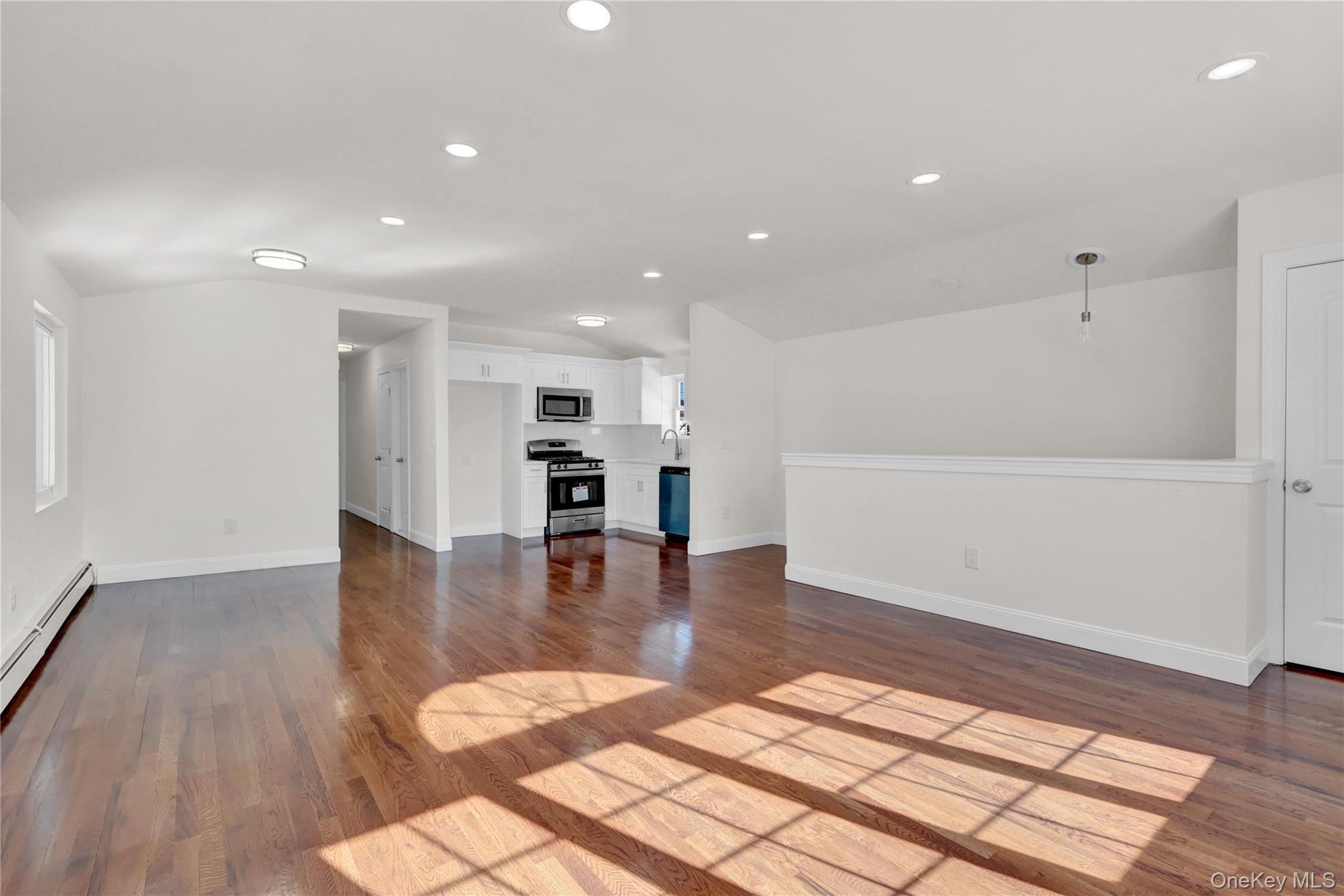 Single Family Caney  Queens, NY 11422, MLS-961563-20