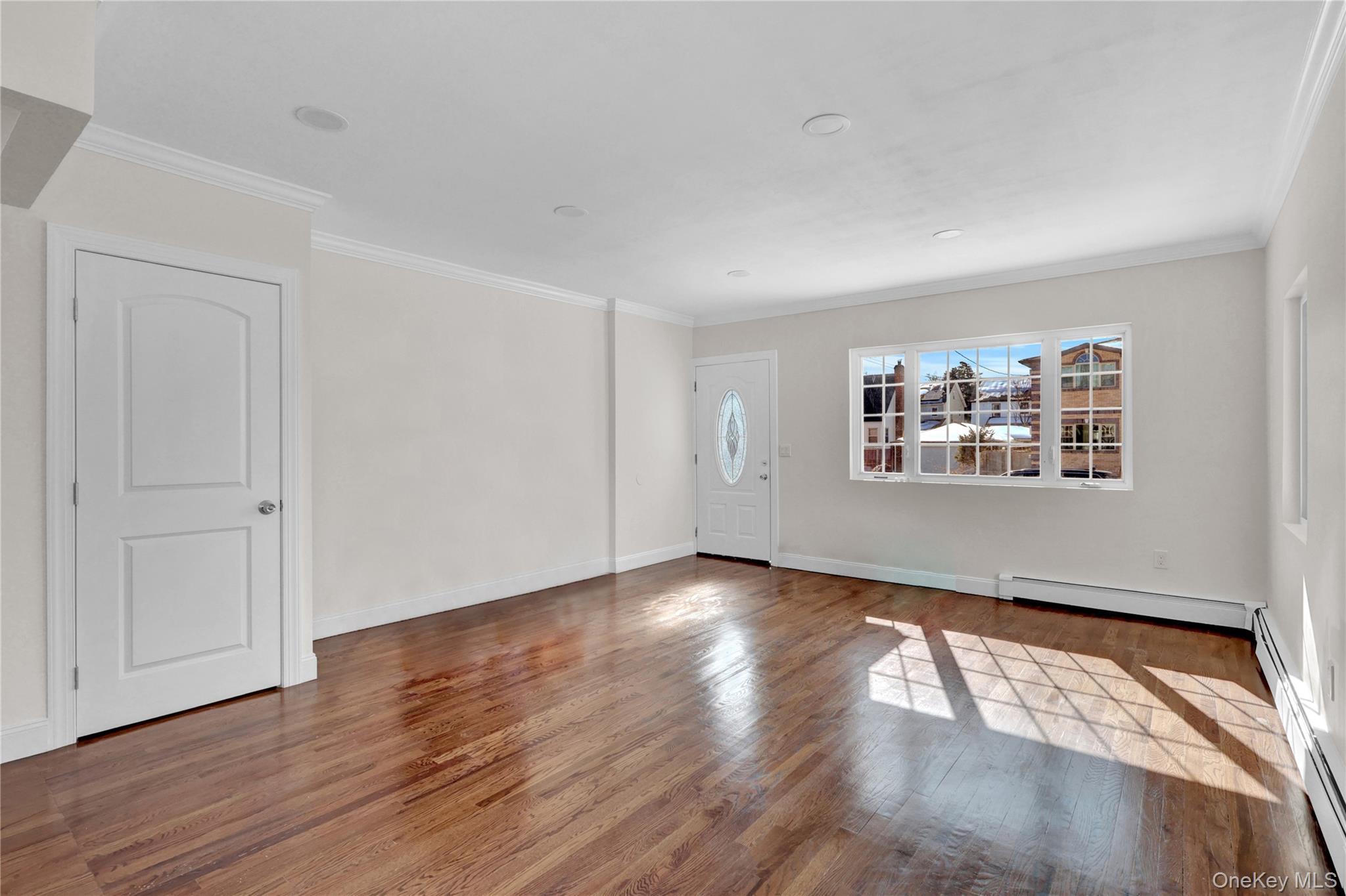 Single Family Caney  Queens, NY 11422, MLS-961563-3