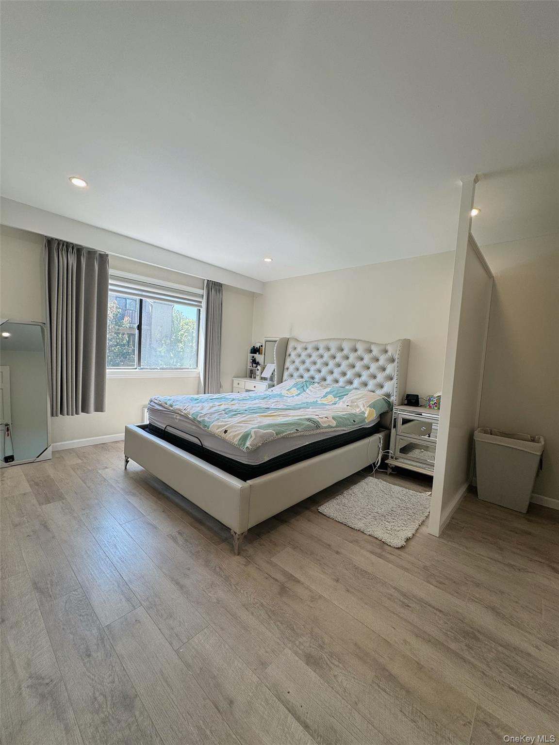 Condo 115th  Queens, NY 11356, MLS-961578-4