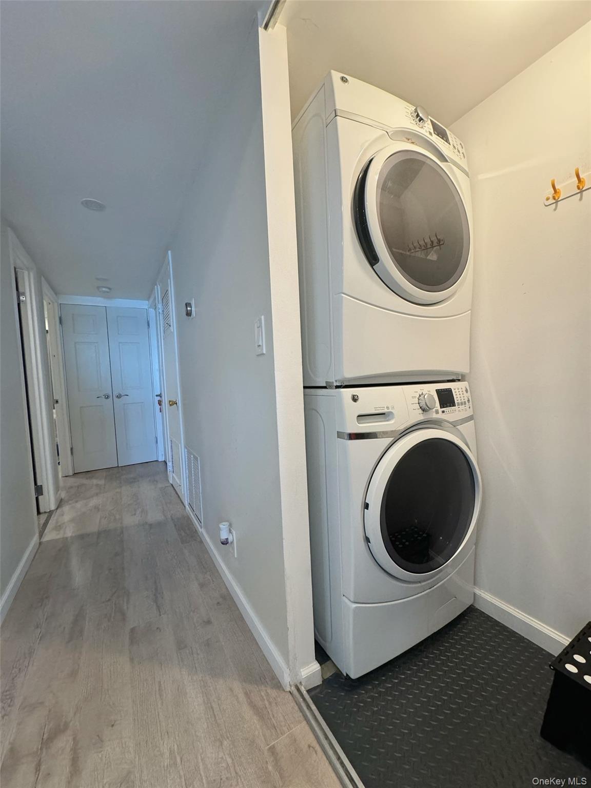 Condo 115th  Queens, NY 11356, MLS-961578-7