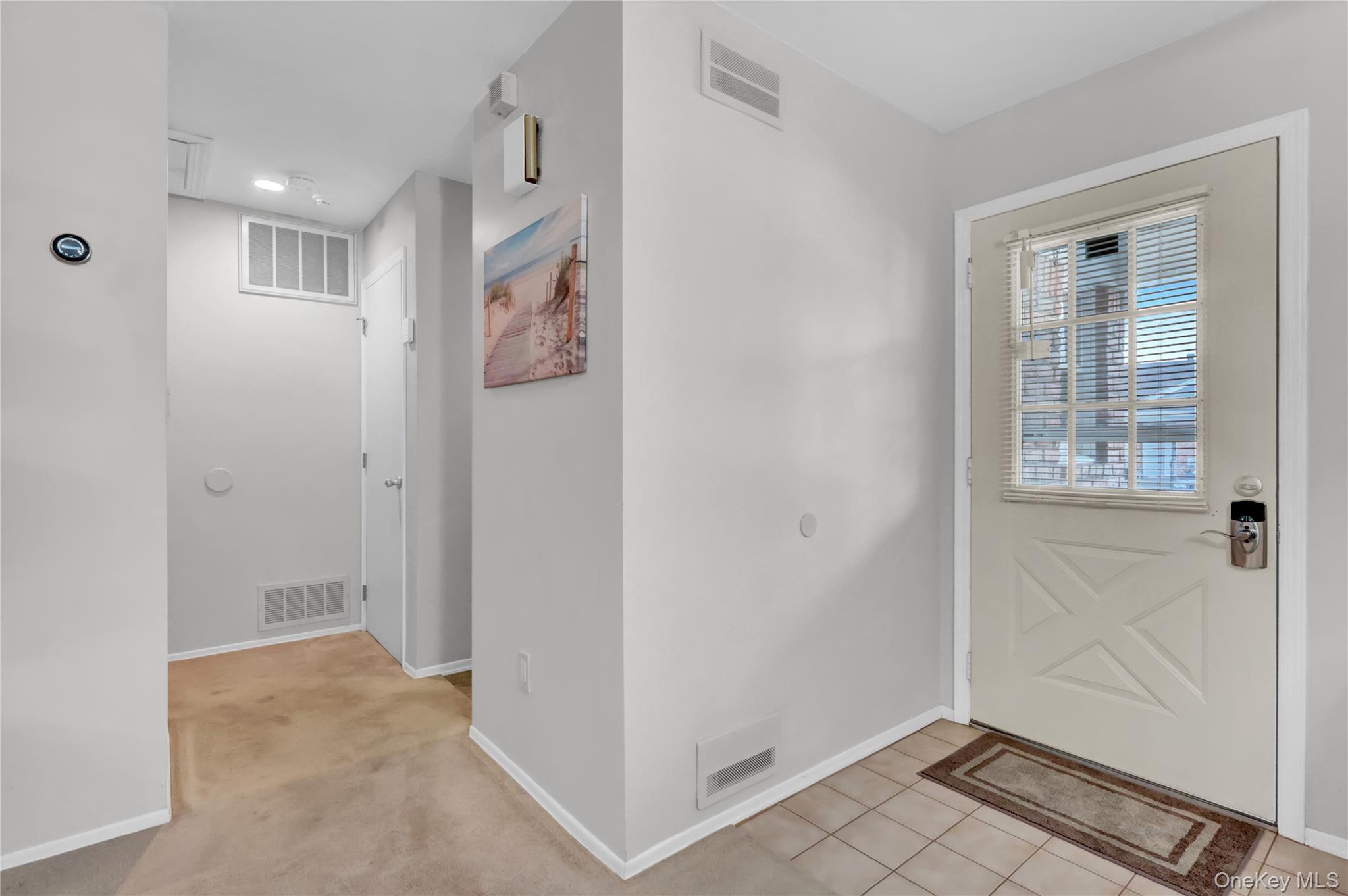 Condo Primrose  Suffolk County, NY 11703, MLS-961594-4