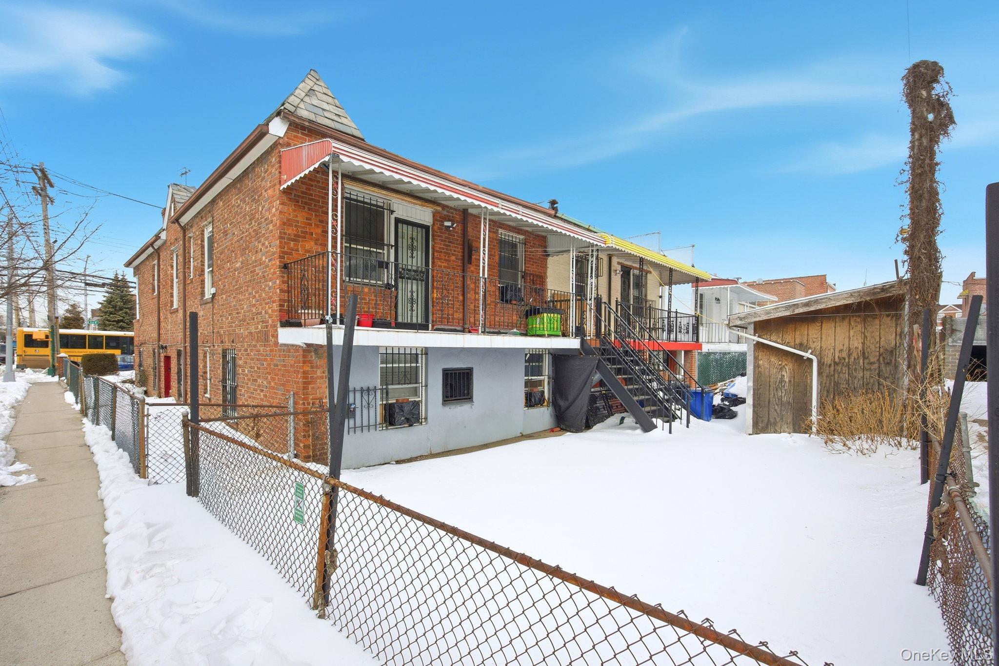 Single Family Avenue B  Brooklyn, NY 11236, MLS-961626-3