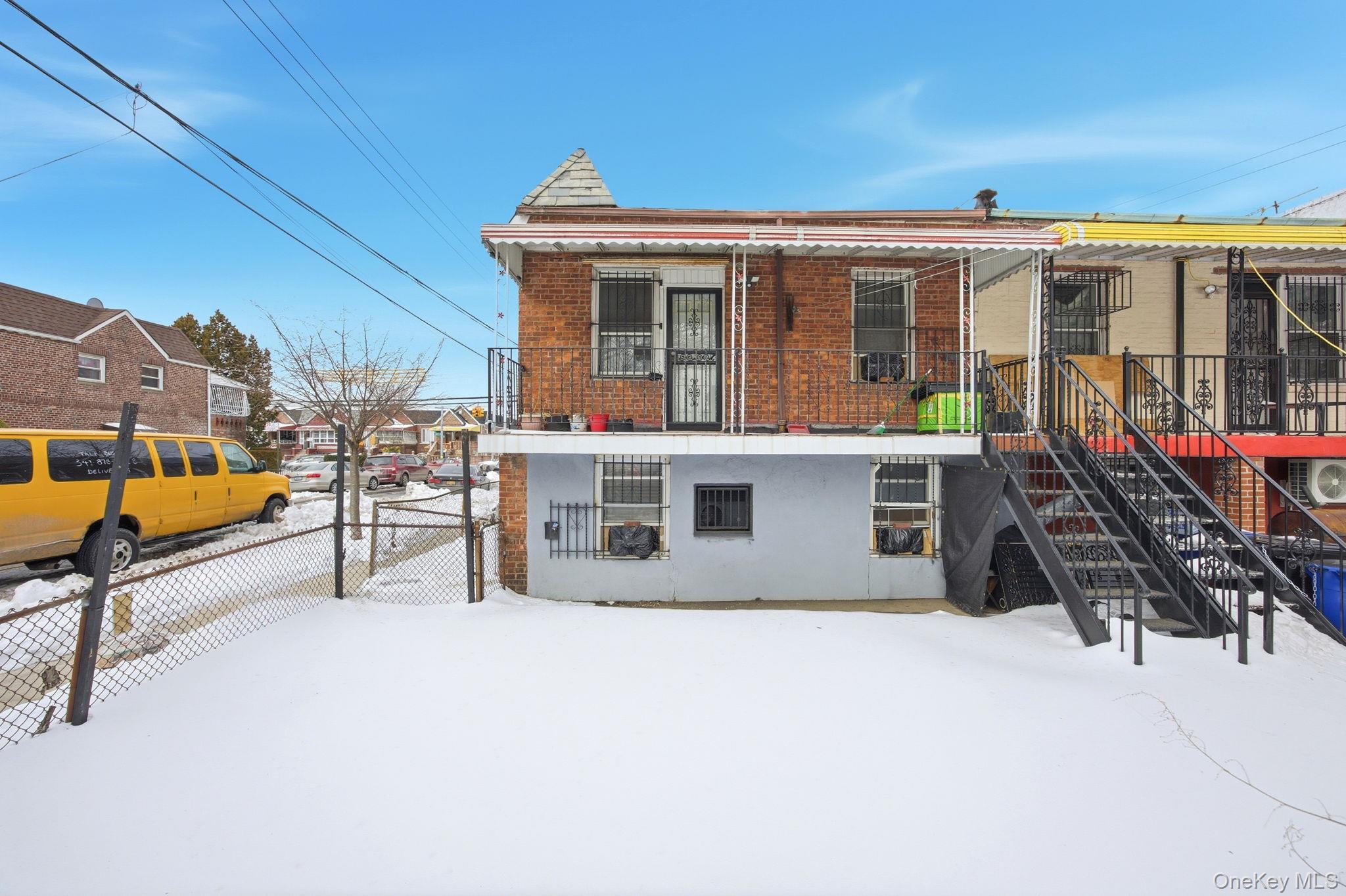 Single Family Avenue B  Brooklyn, NY 11236, MLS-961626-4
