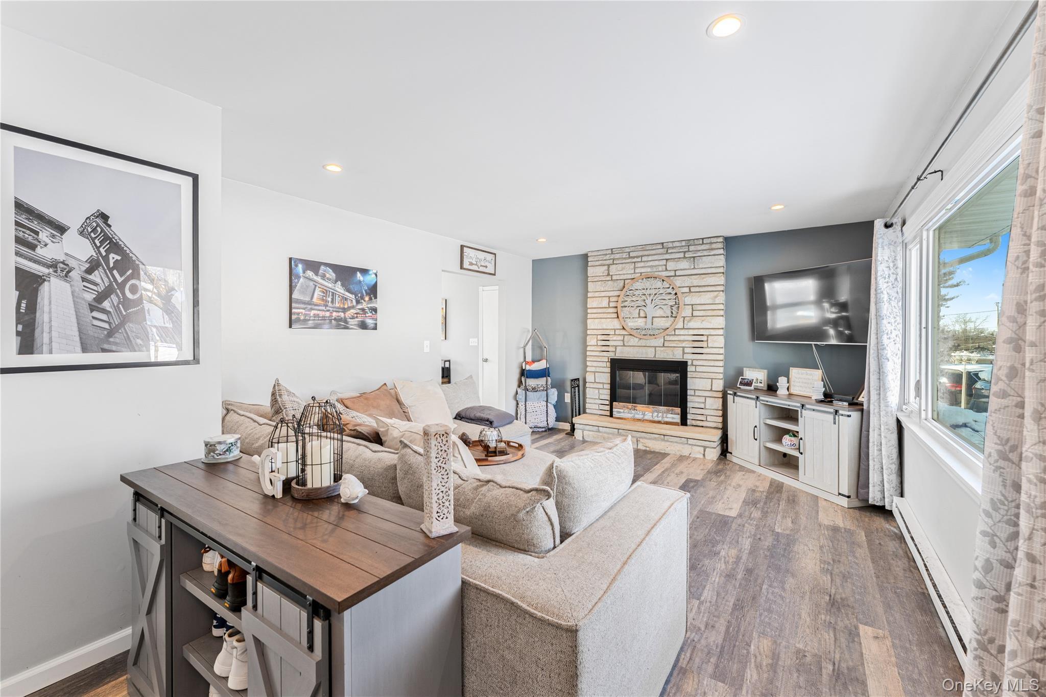 Single Family Highland  Orange County, NY 12543, MLS-961631-14