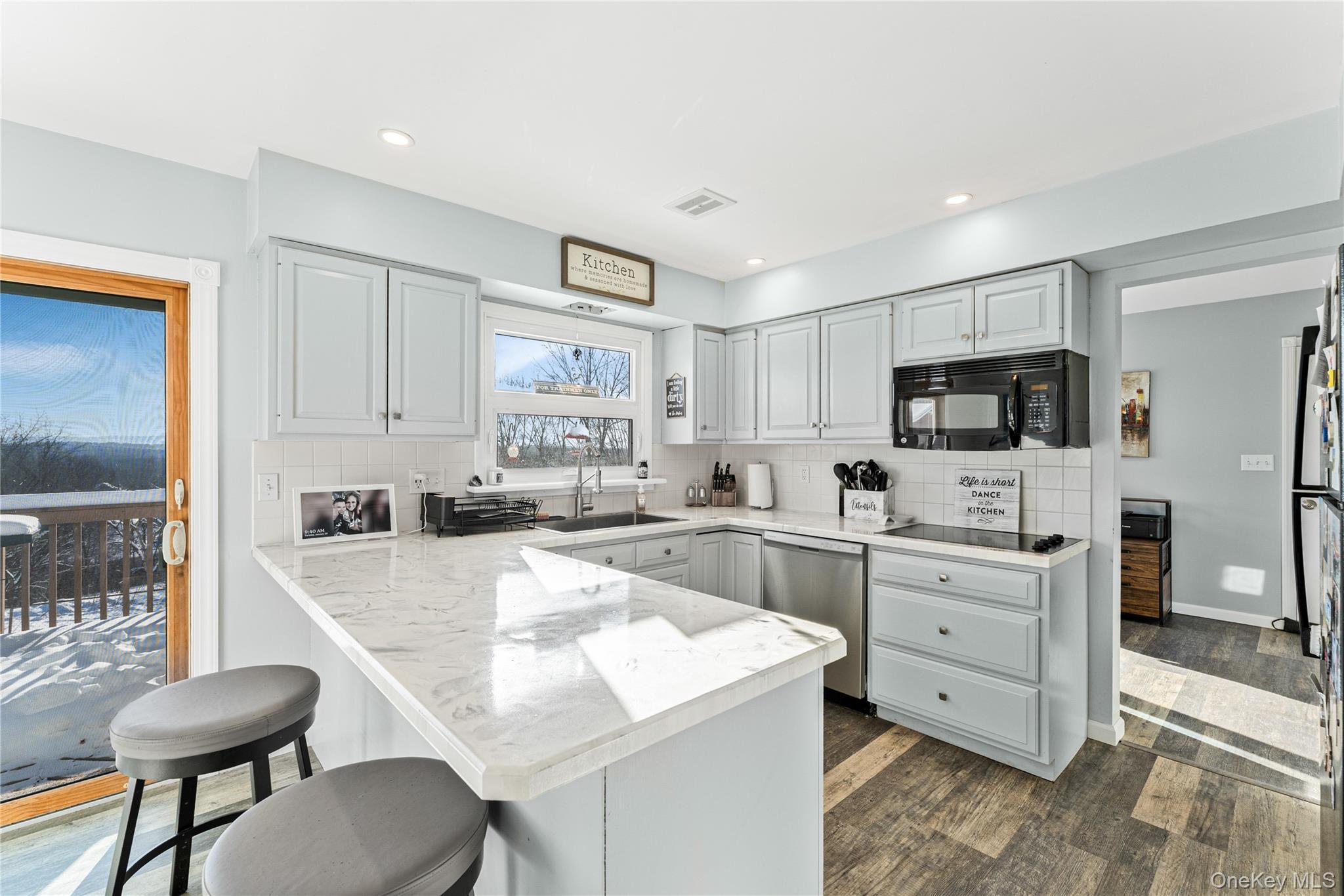 Single Family Highland  Orange County, NY 12543, MLS-961631-18