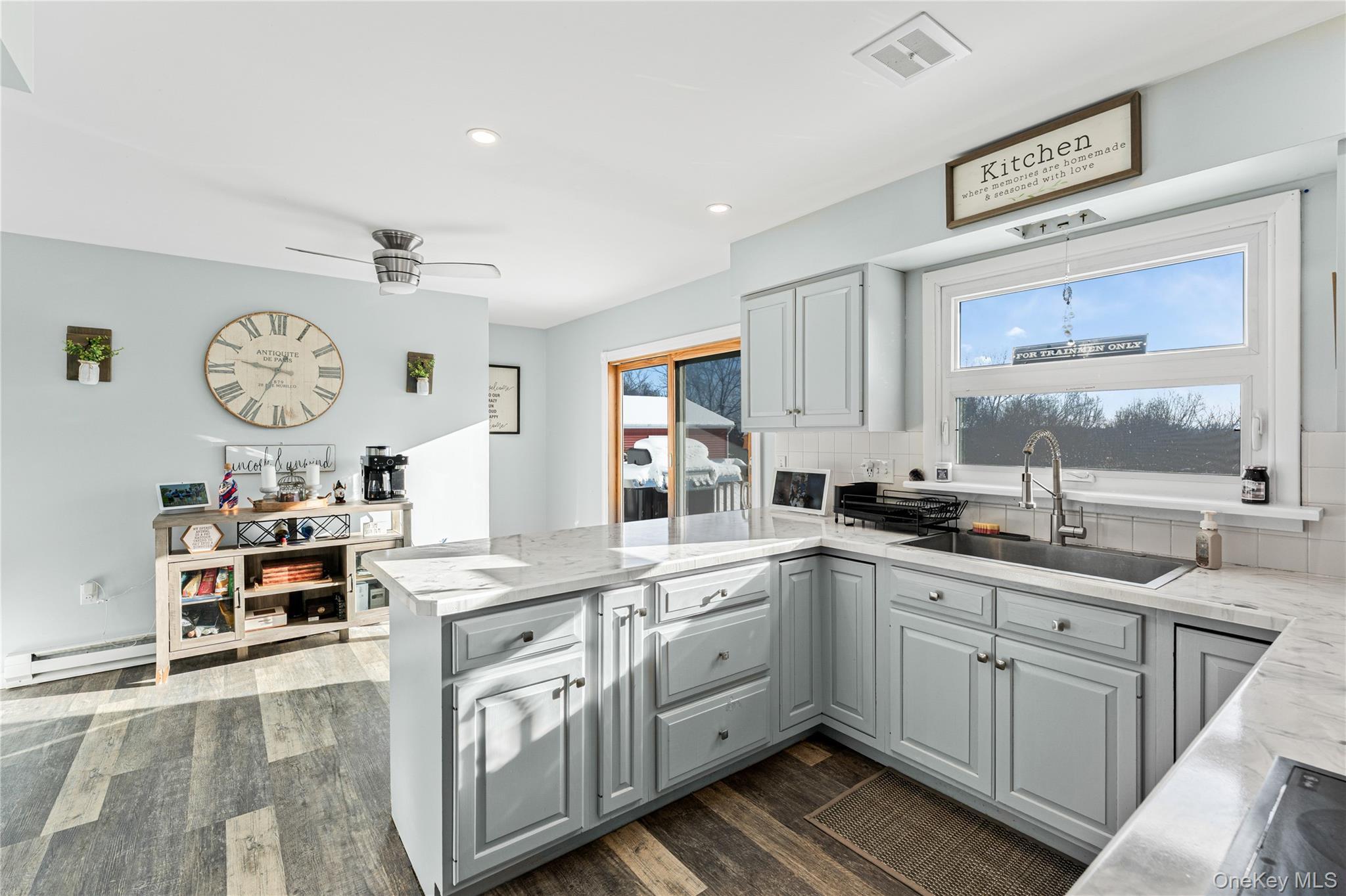 Single Family Highland  Orange County, NY 12543, MLS-961631-19