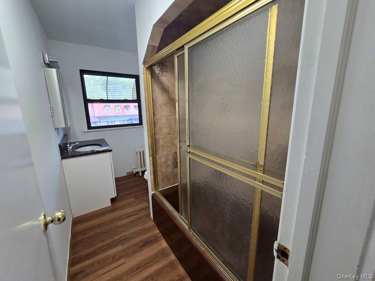 Single Family 50th  Queens, NY 11377, MLS-961634-26