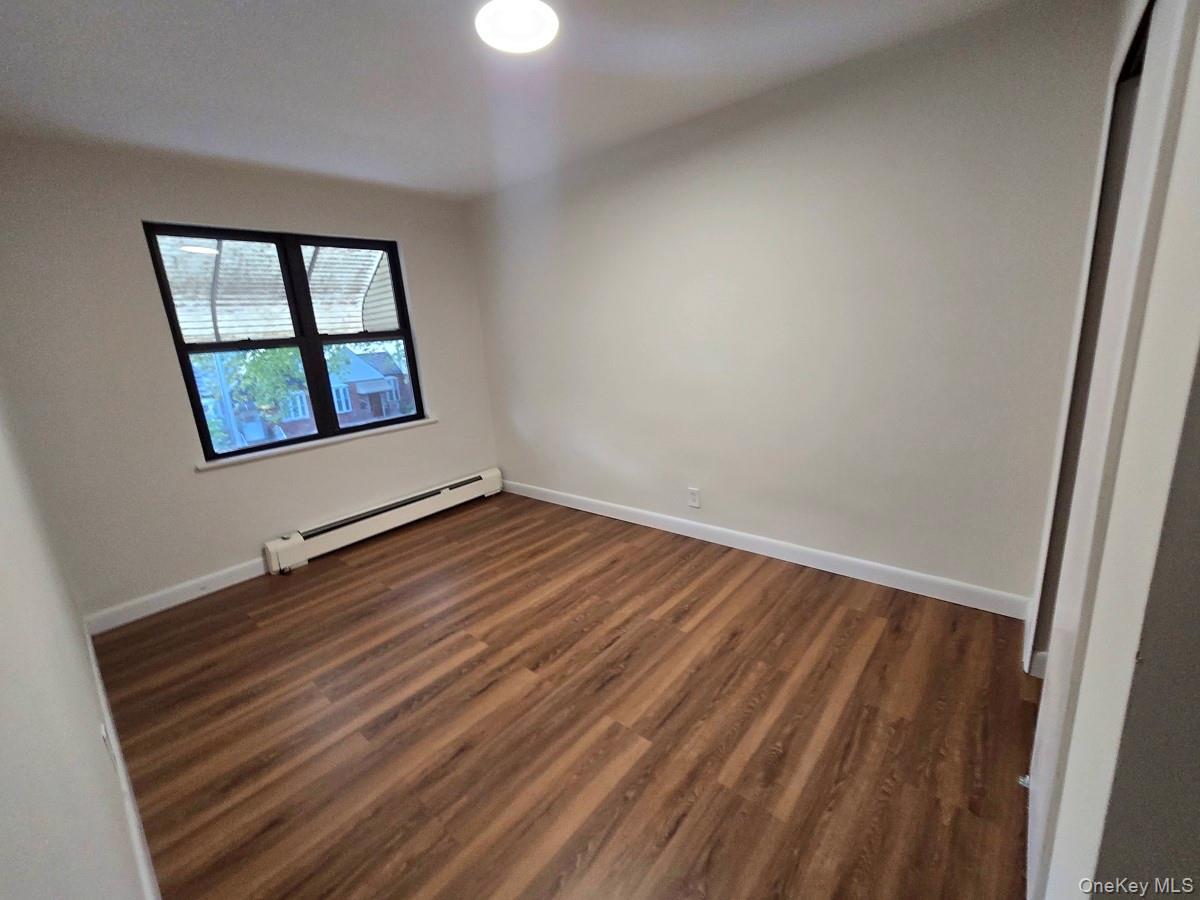 Single Family 50th  Queens, NY 11377, MLS-961634-30