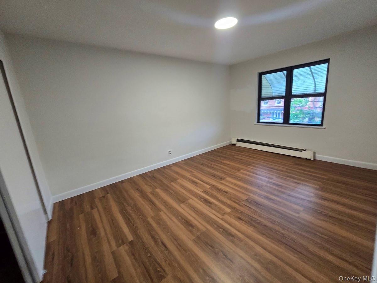 Single Family 50th  Queens, NY 11377, MLS-961634-31