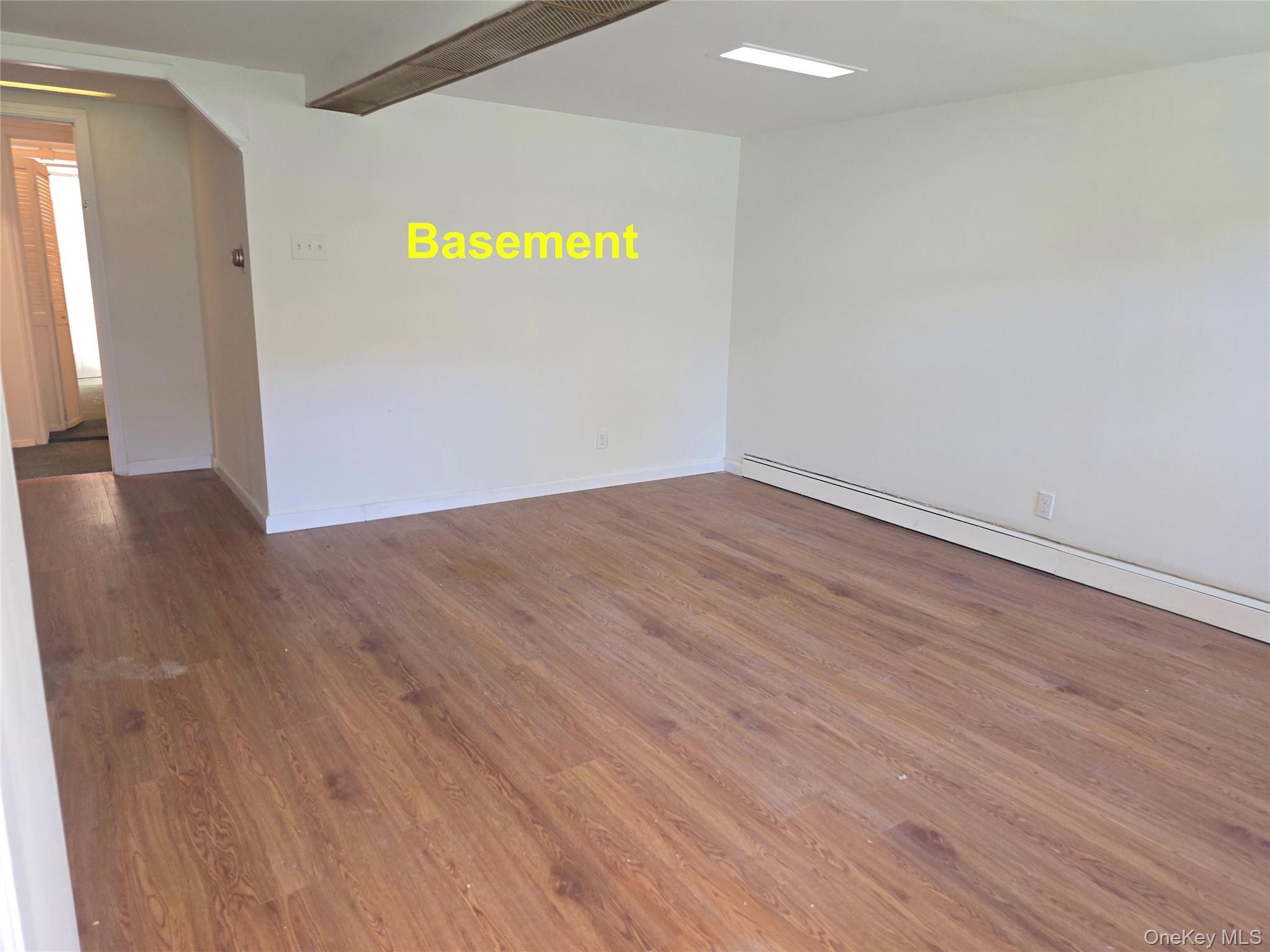 Single Family 50th  Queens, NY 11377, MLS-961634-32