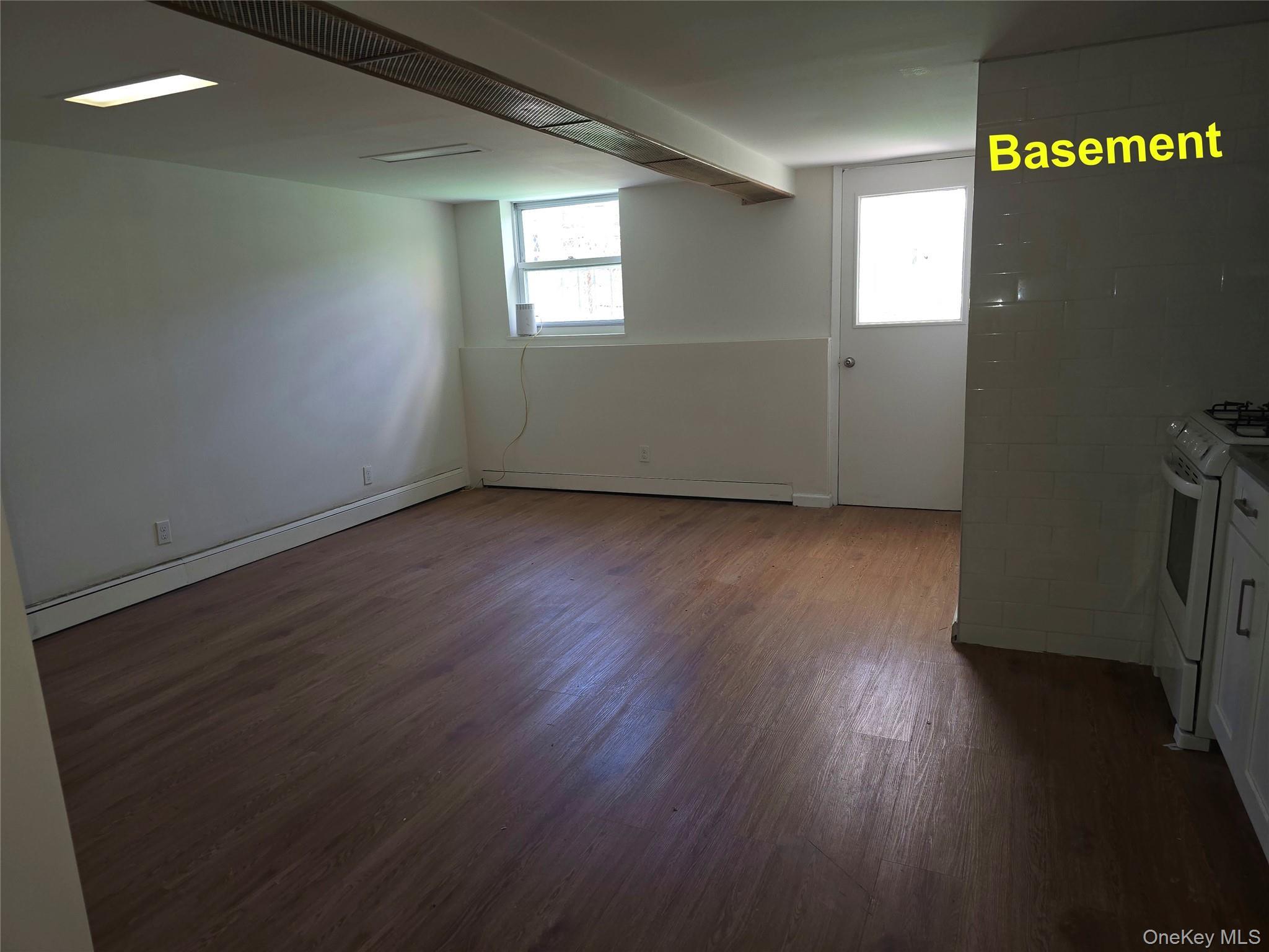 Single Family 50th  Queens, NY 11377, MLS-961634-34